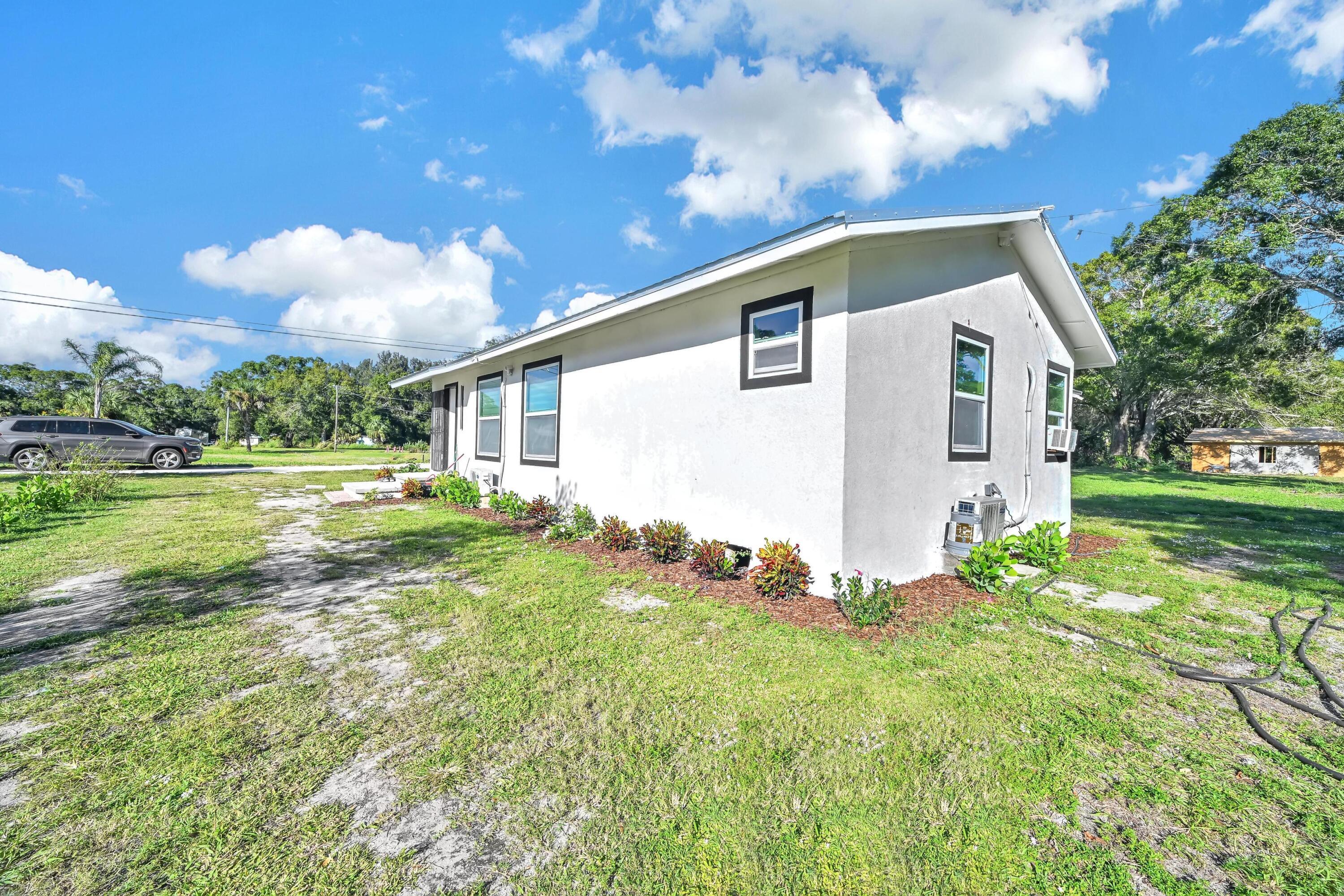6385 86th Place Property Photo 22