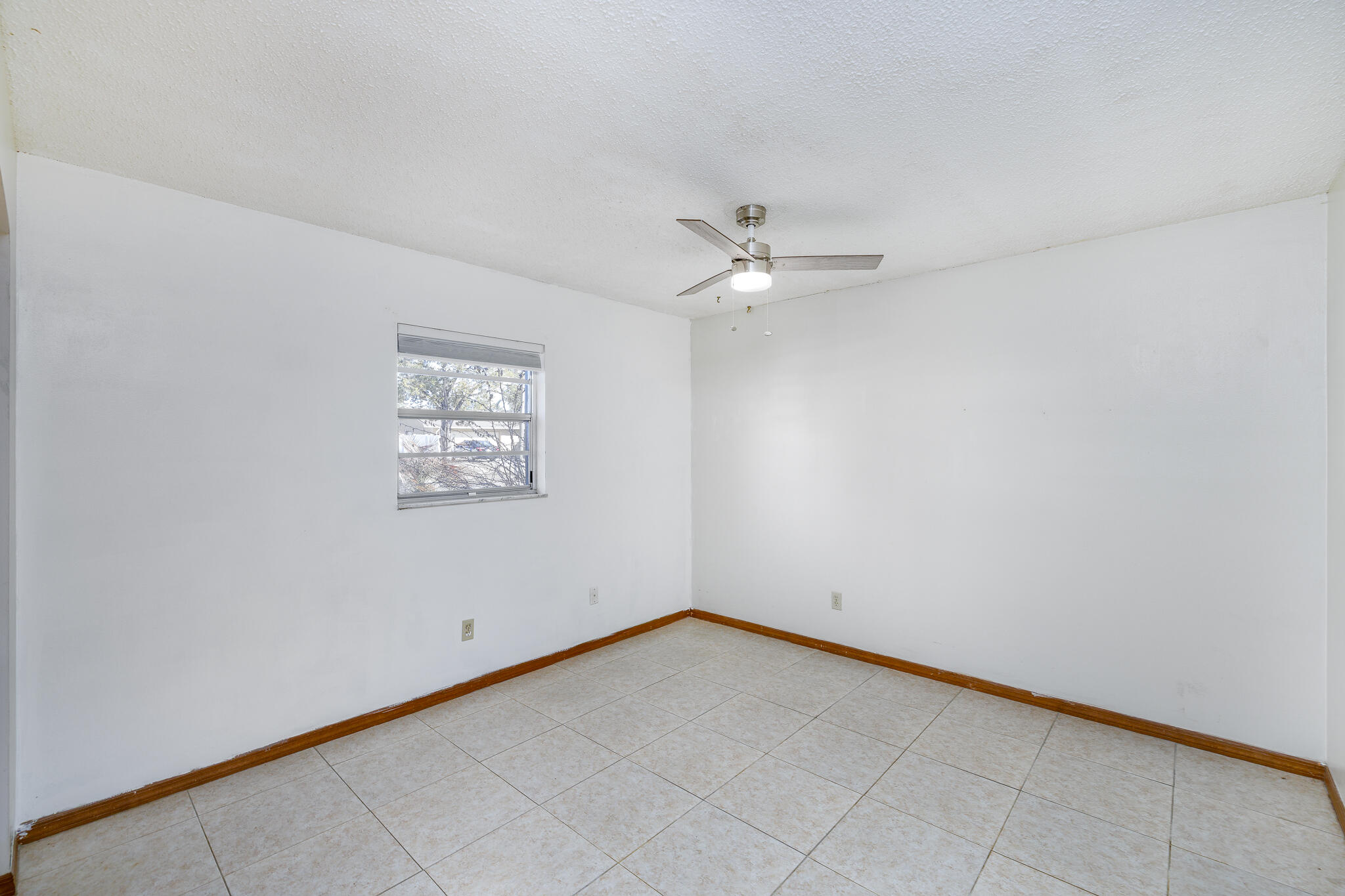 4262 S Centennial Avenue Property Photo 23