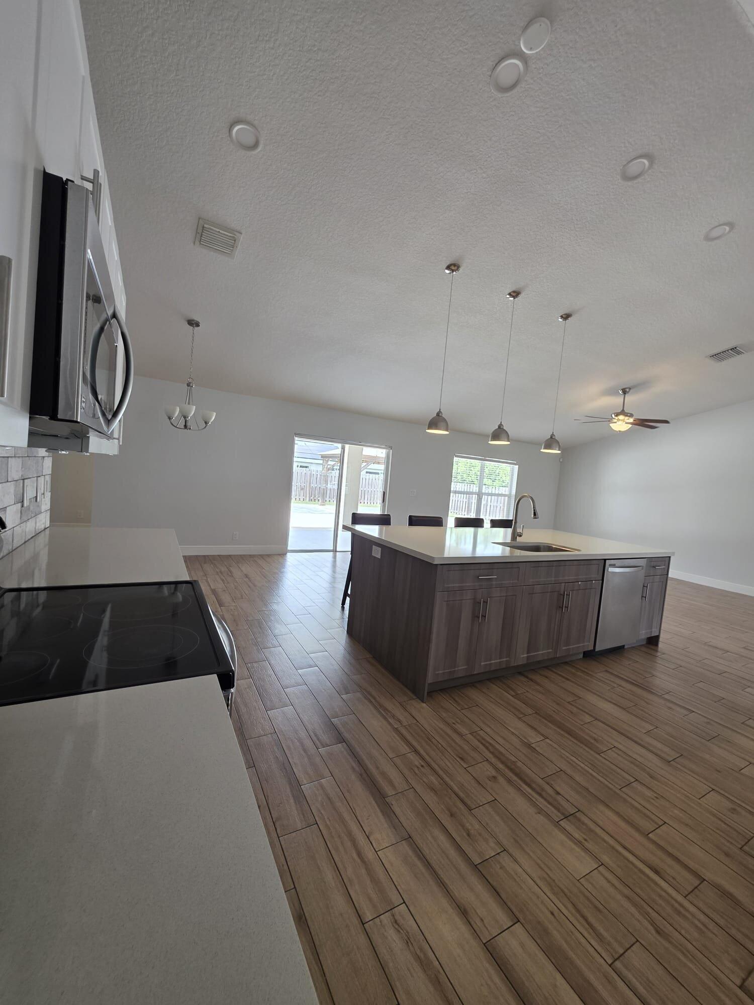 501 Sw Fifer Avenue Property Photo 34