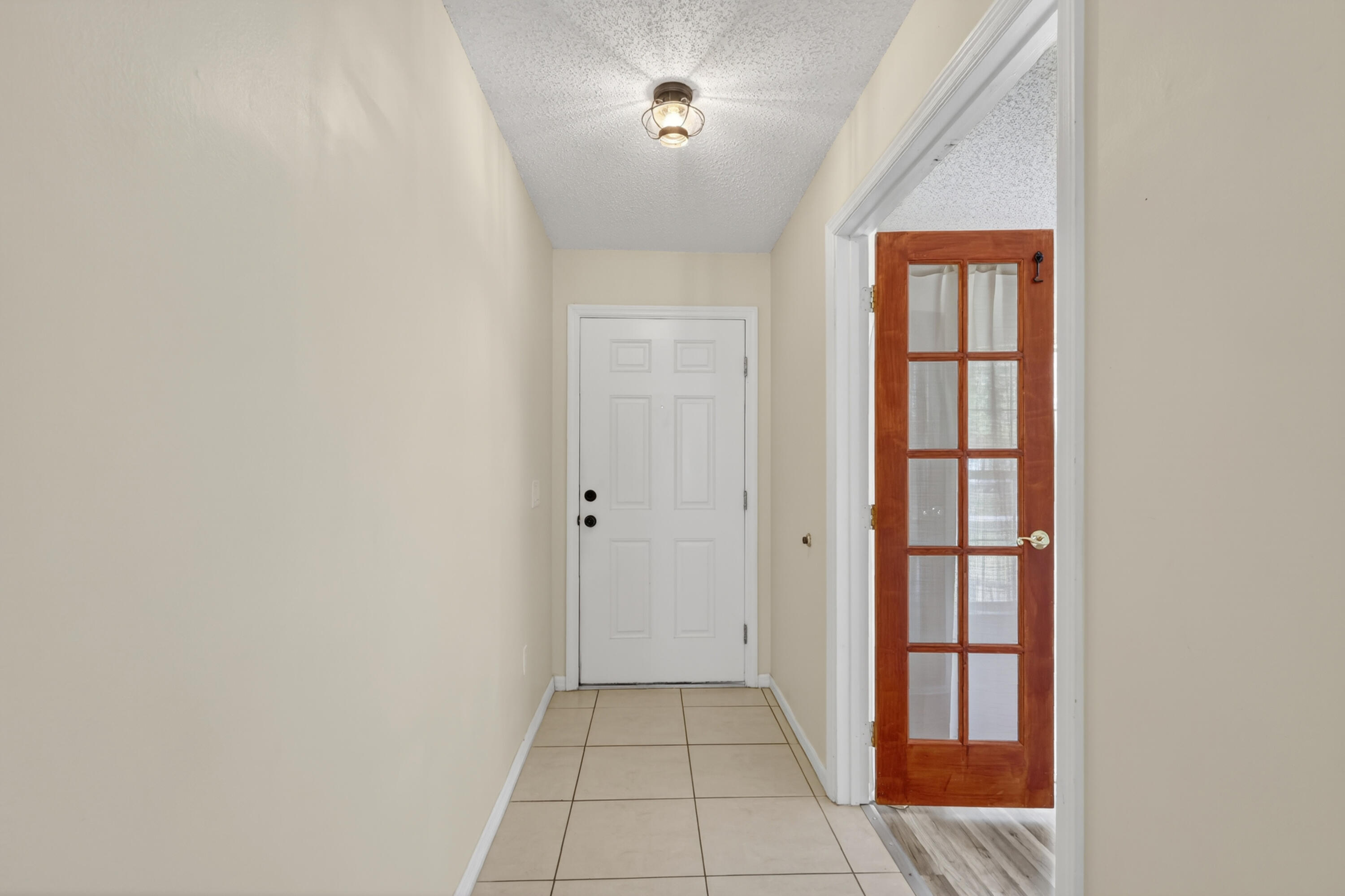 2979 Sw Moody Terrace Property Photo 5