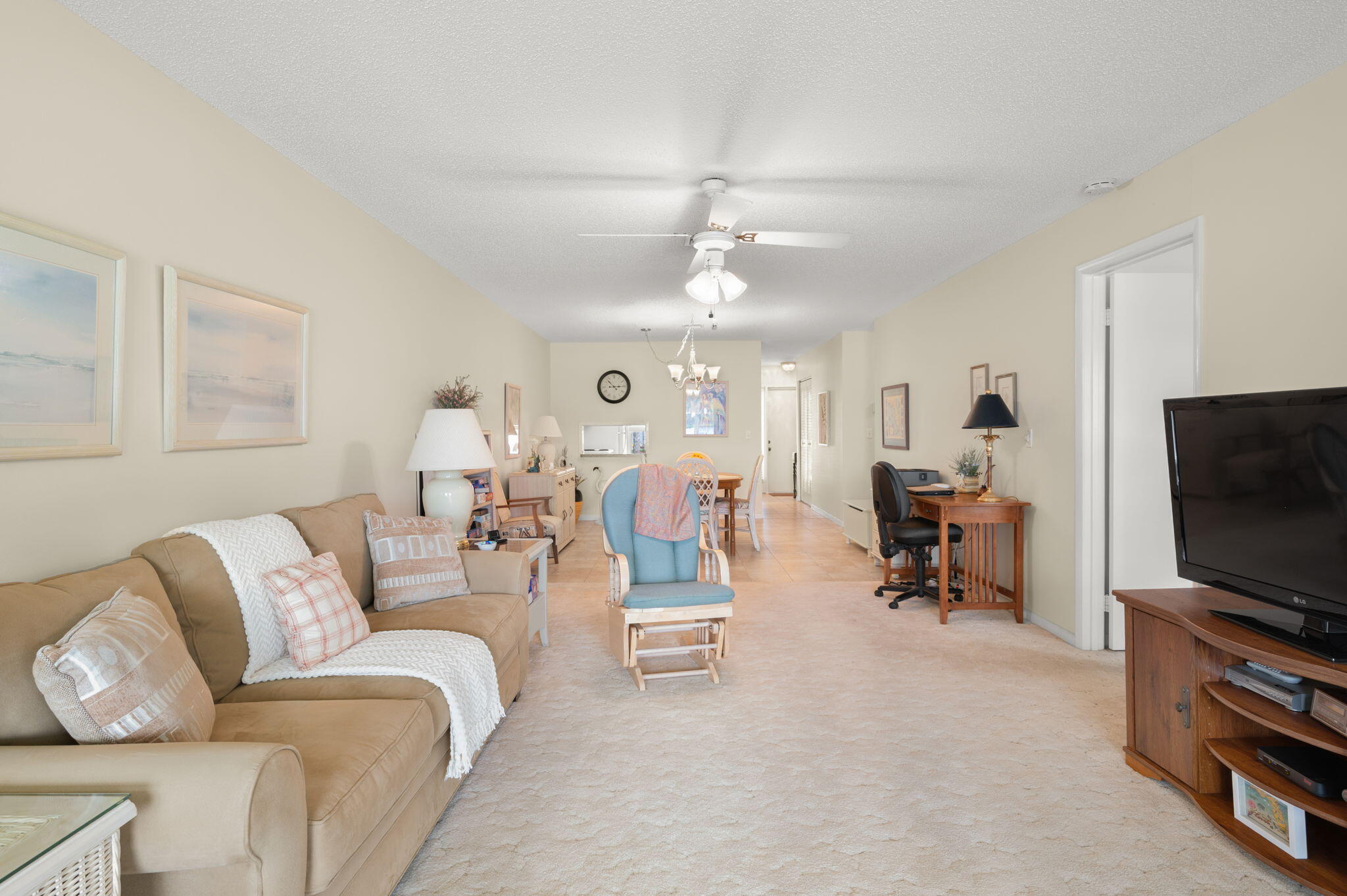 945 Savannas Point Drive B Property Photo 16