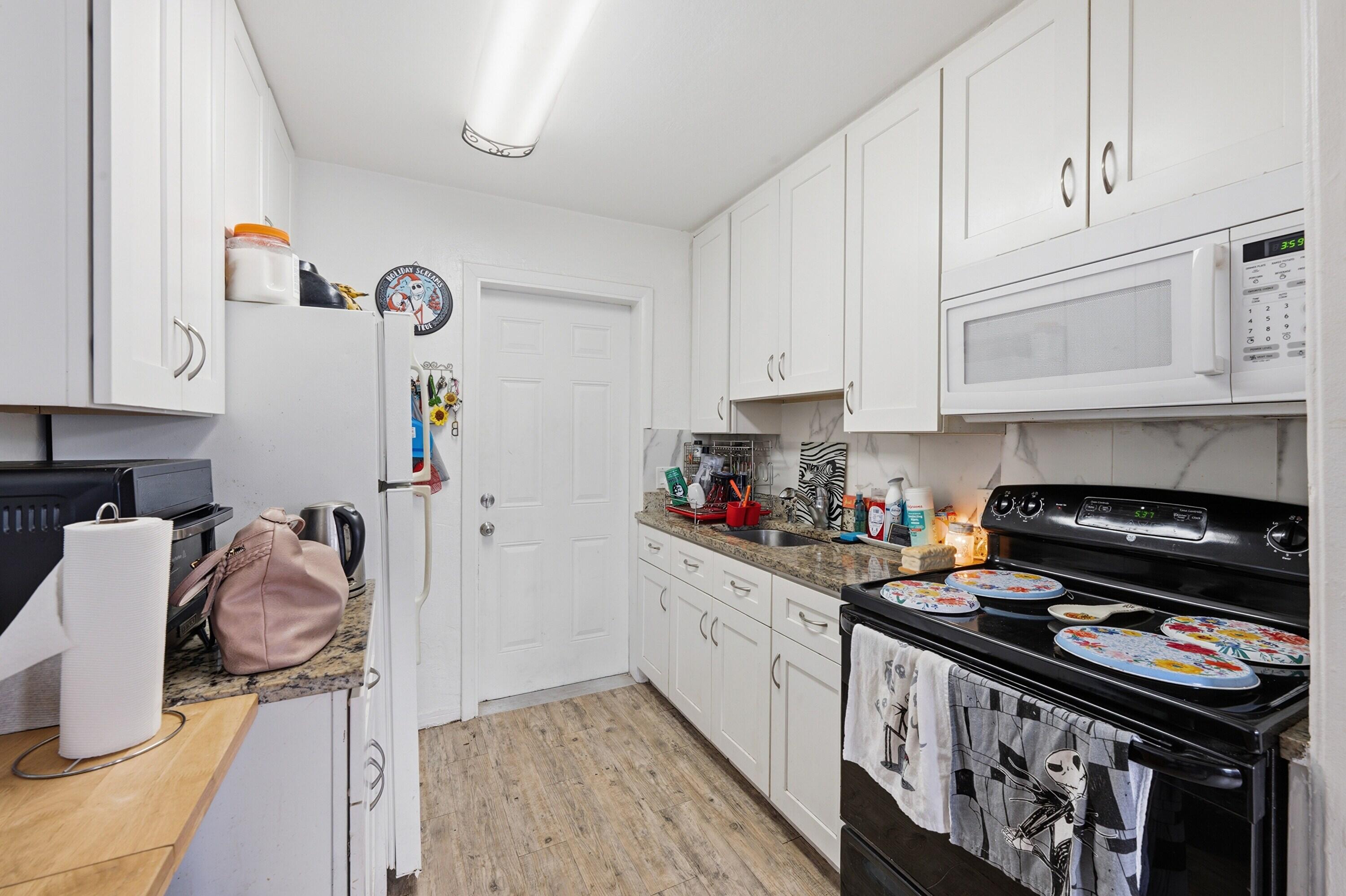516 Sw 15th Street 1-1 Property Photo 29
