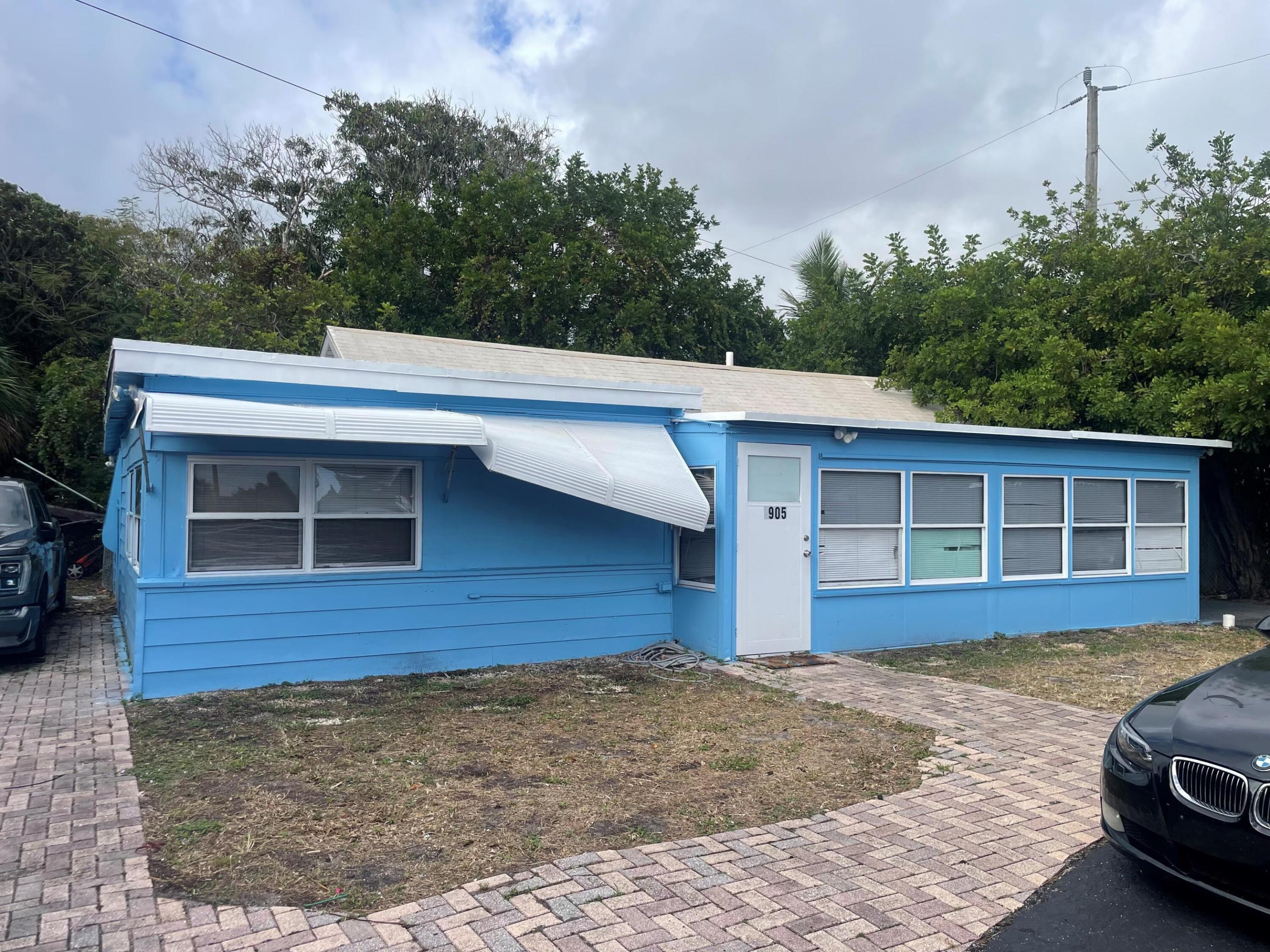 1905 Florida Street Property Photo 3