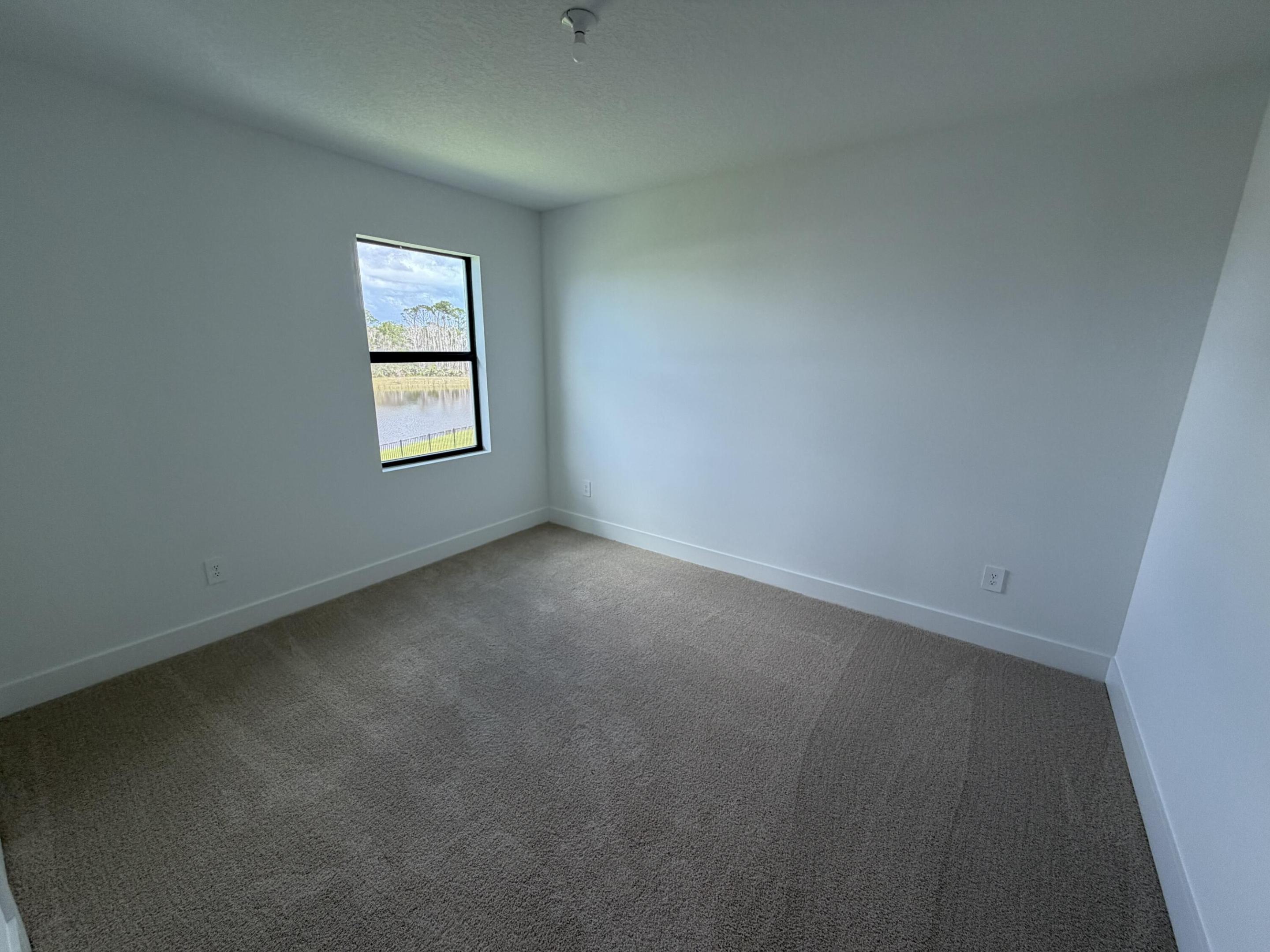 6781 Se Park Trace Drive Property Photo 8