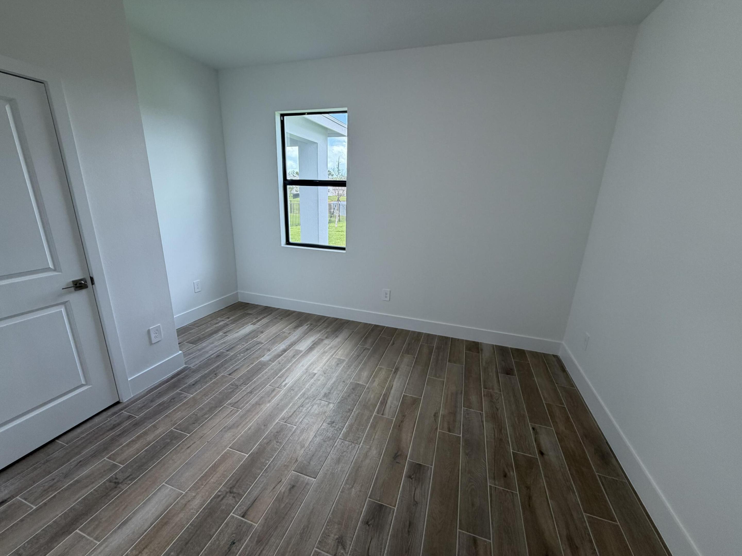 6781 Se Park Trace Drive Property Photo 9