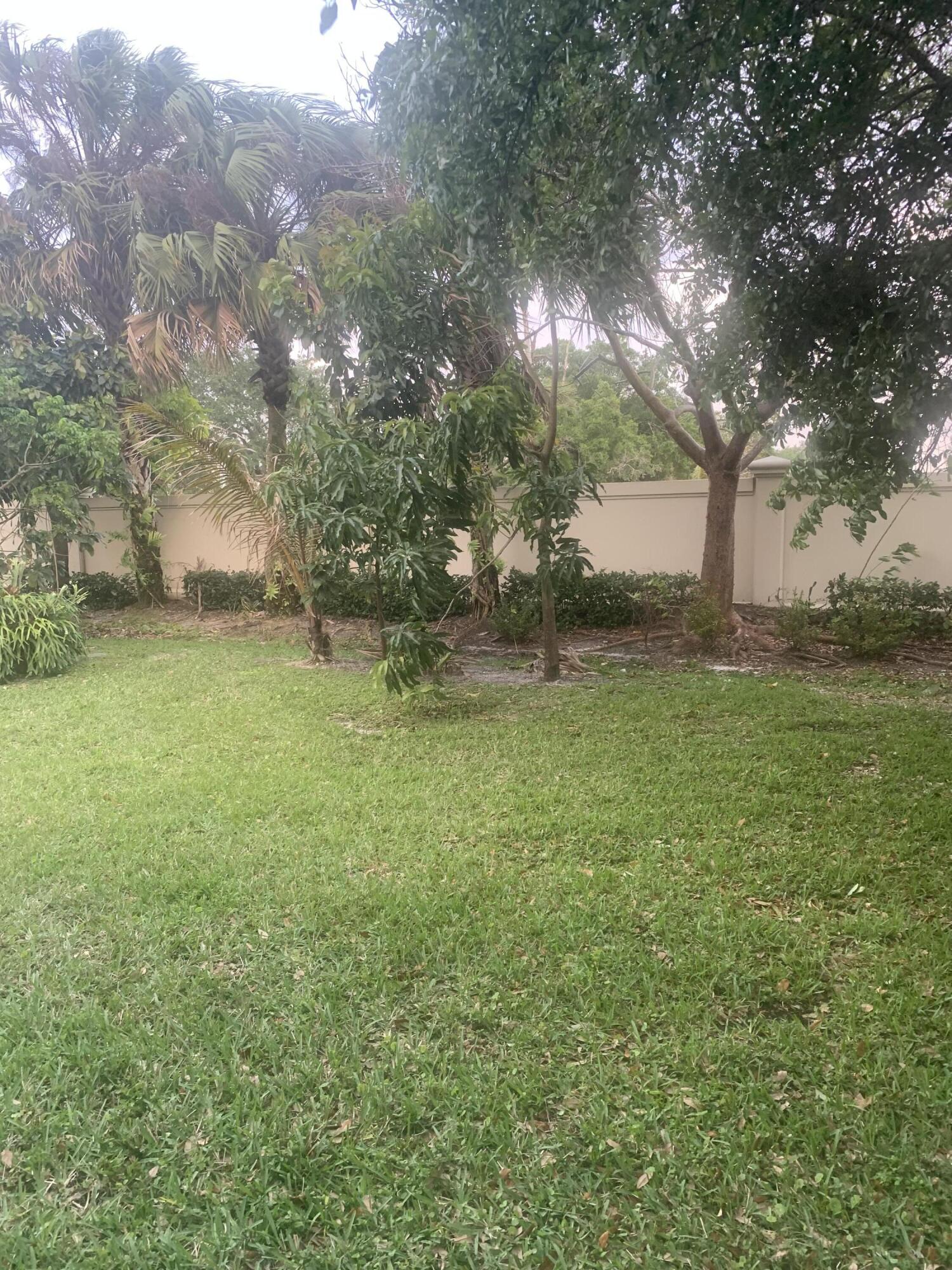 433 Gazetta Way Property Photo 19