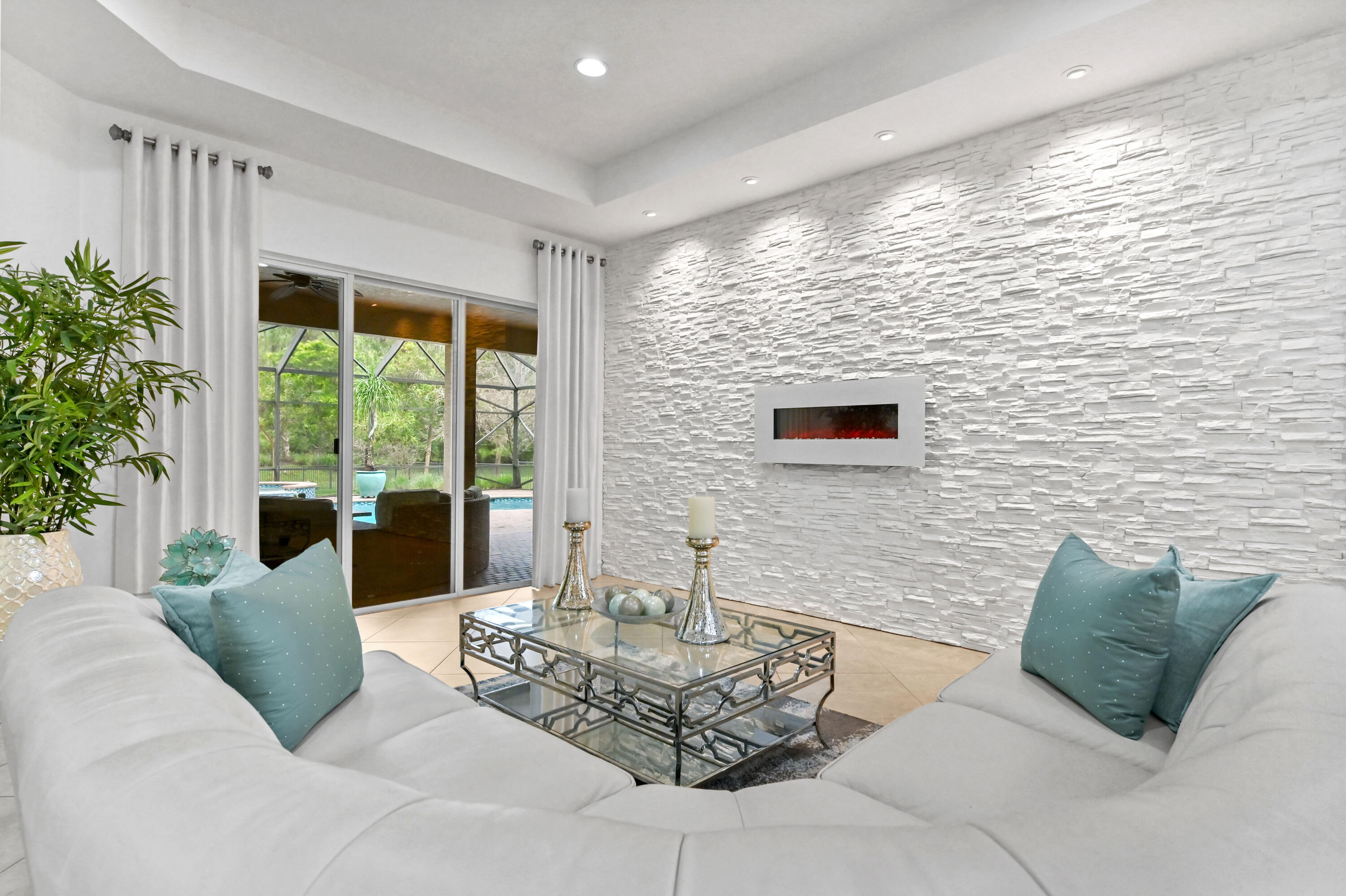 7777 Eden Ridge Way Property Photo 7