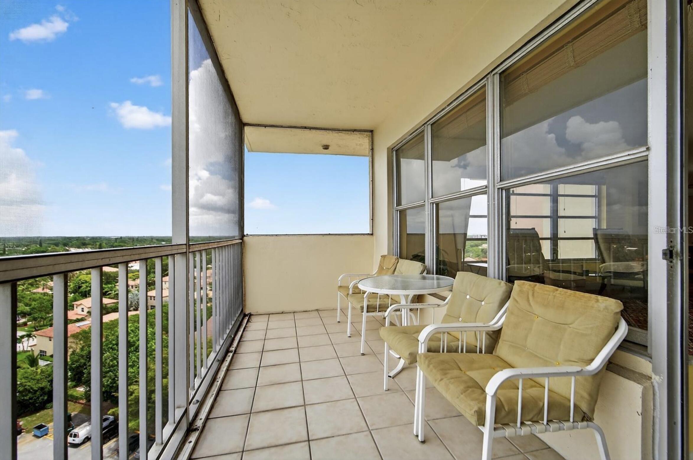 10777 W Sample Road 1212 Property Photo 3