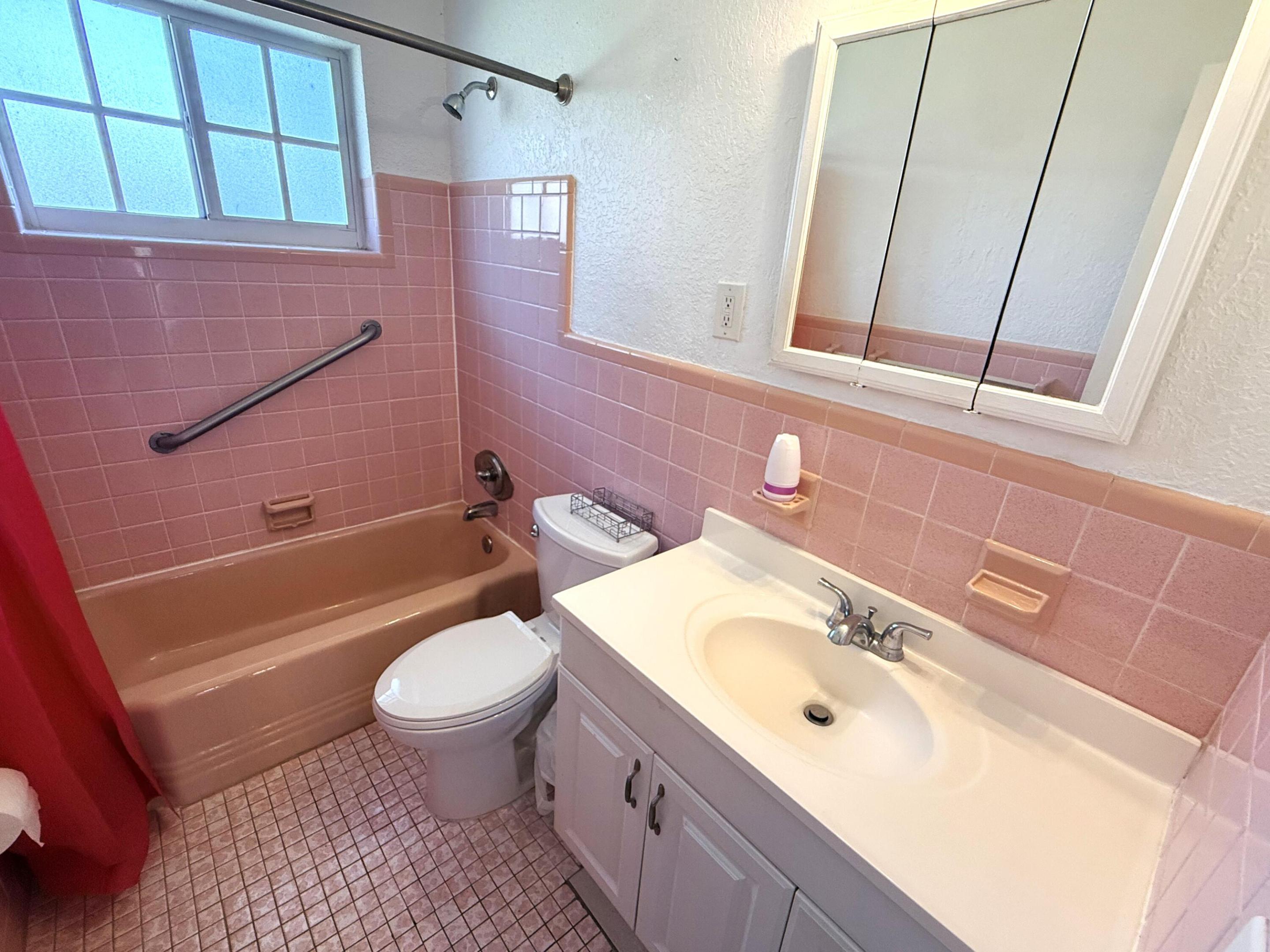 551 Se 15th Street W Property Photo 8