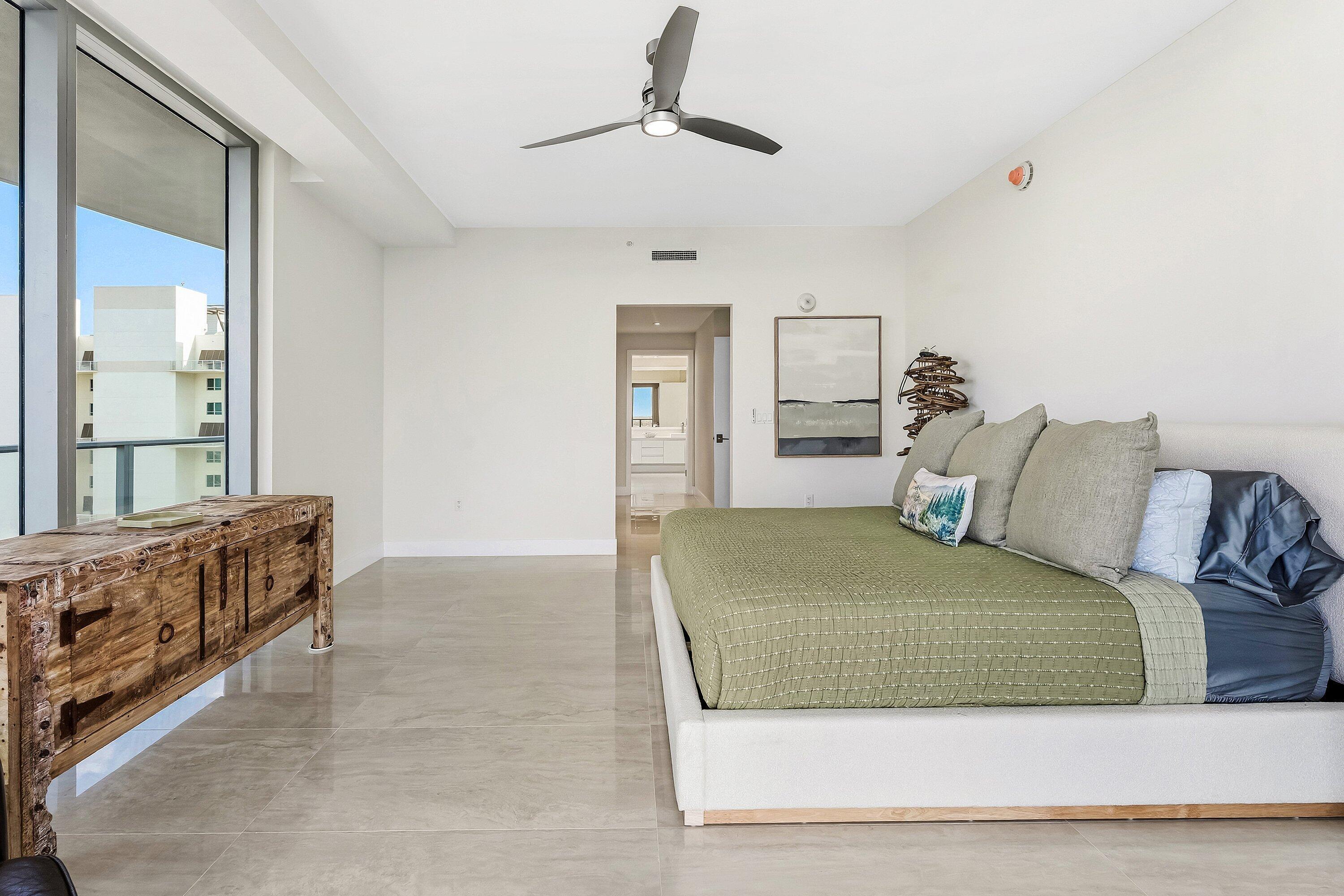 3100 N Ocean Drive 1702p Property Photo 16