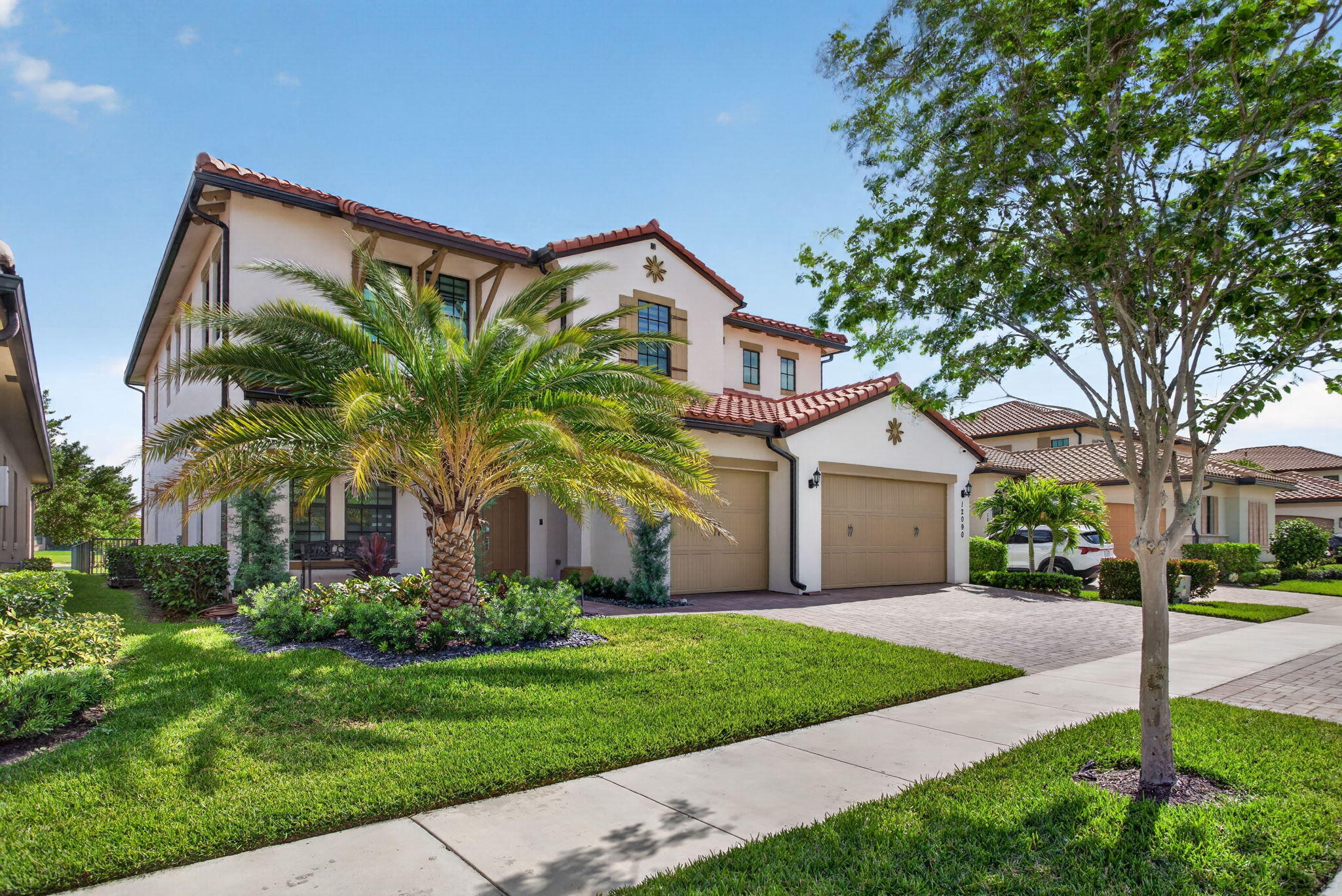 12090 Lake Trail Lane Property Photo 44
