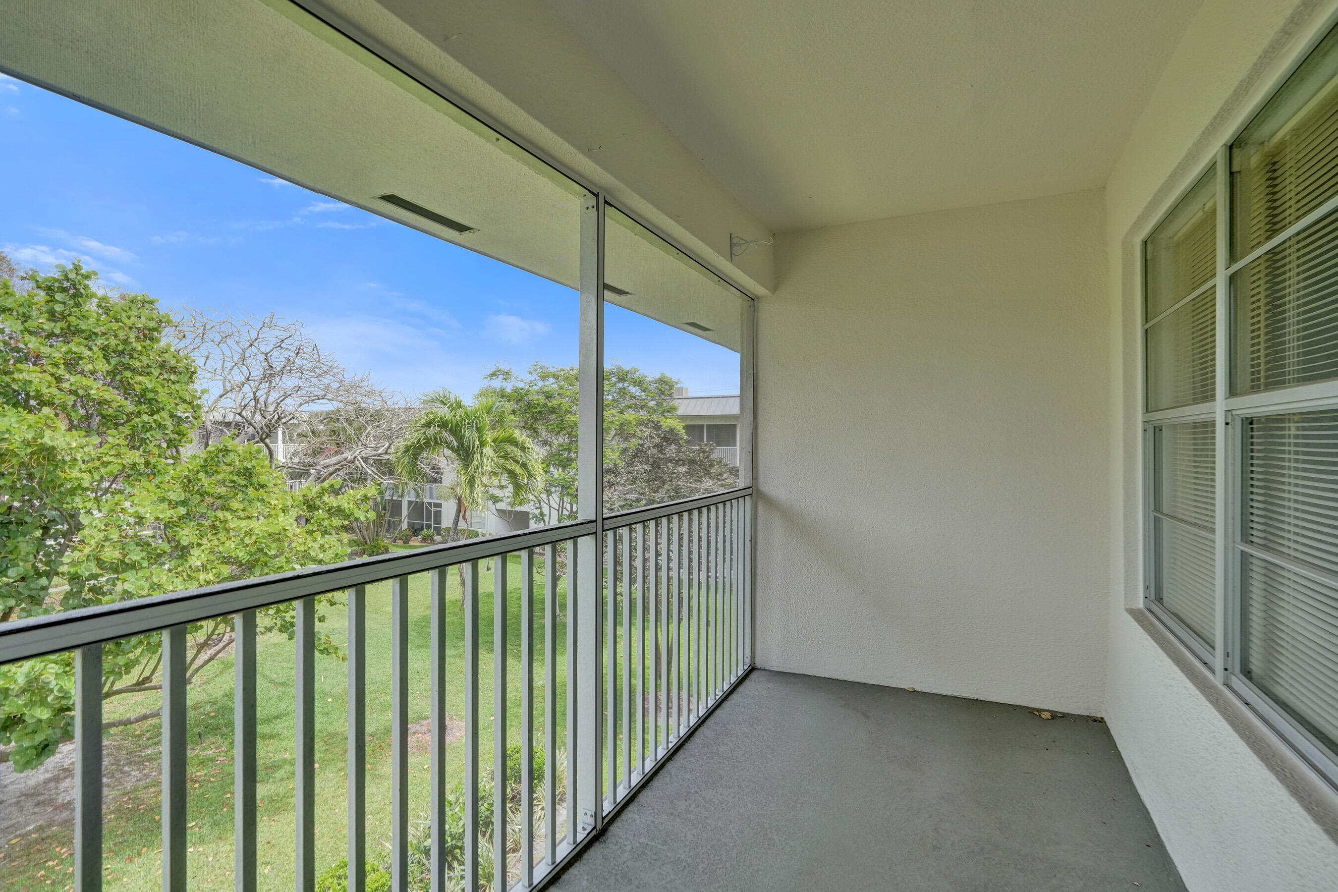 4025 N Federal Highway 313 Bldg A Property Photo 7