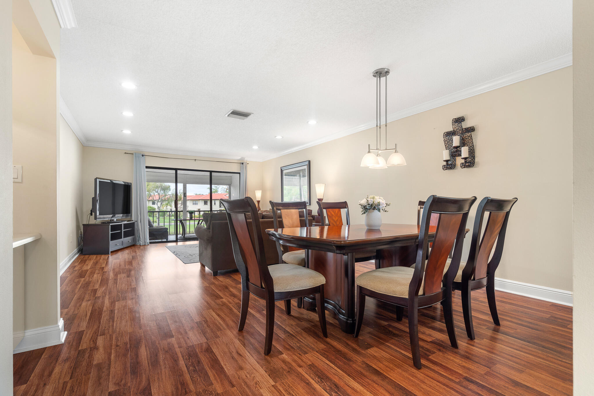 21218 Lago Circle H Property Photo 17
