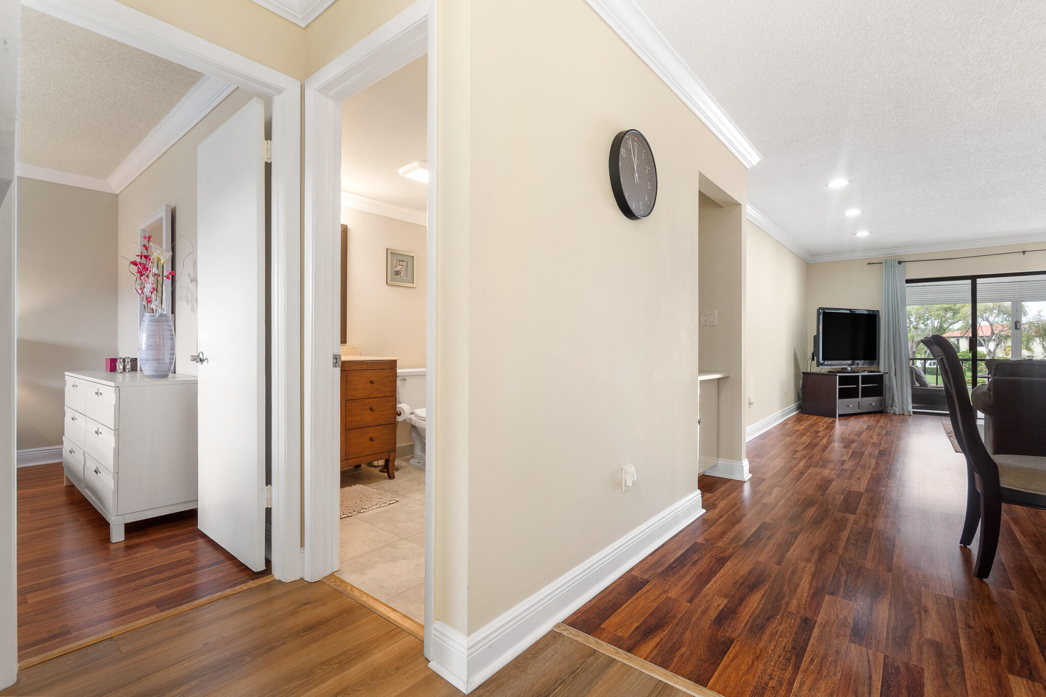 21218 Lago Circle H Property Photo 21