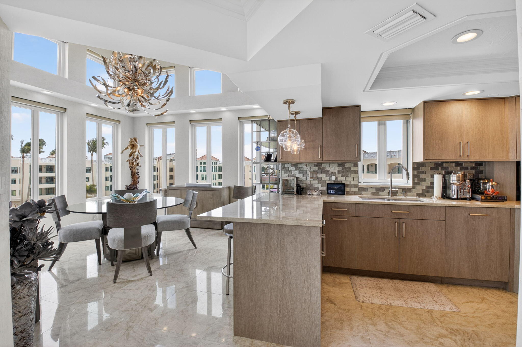 100 Se 5th Avenue Ph 7 Property Photo 10