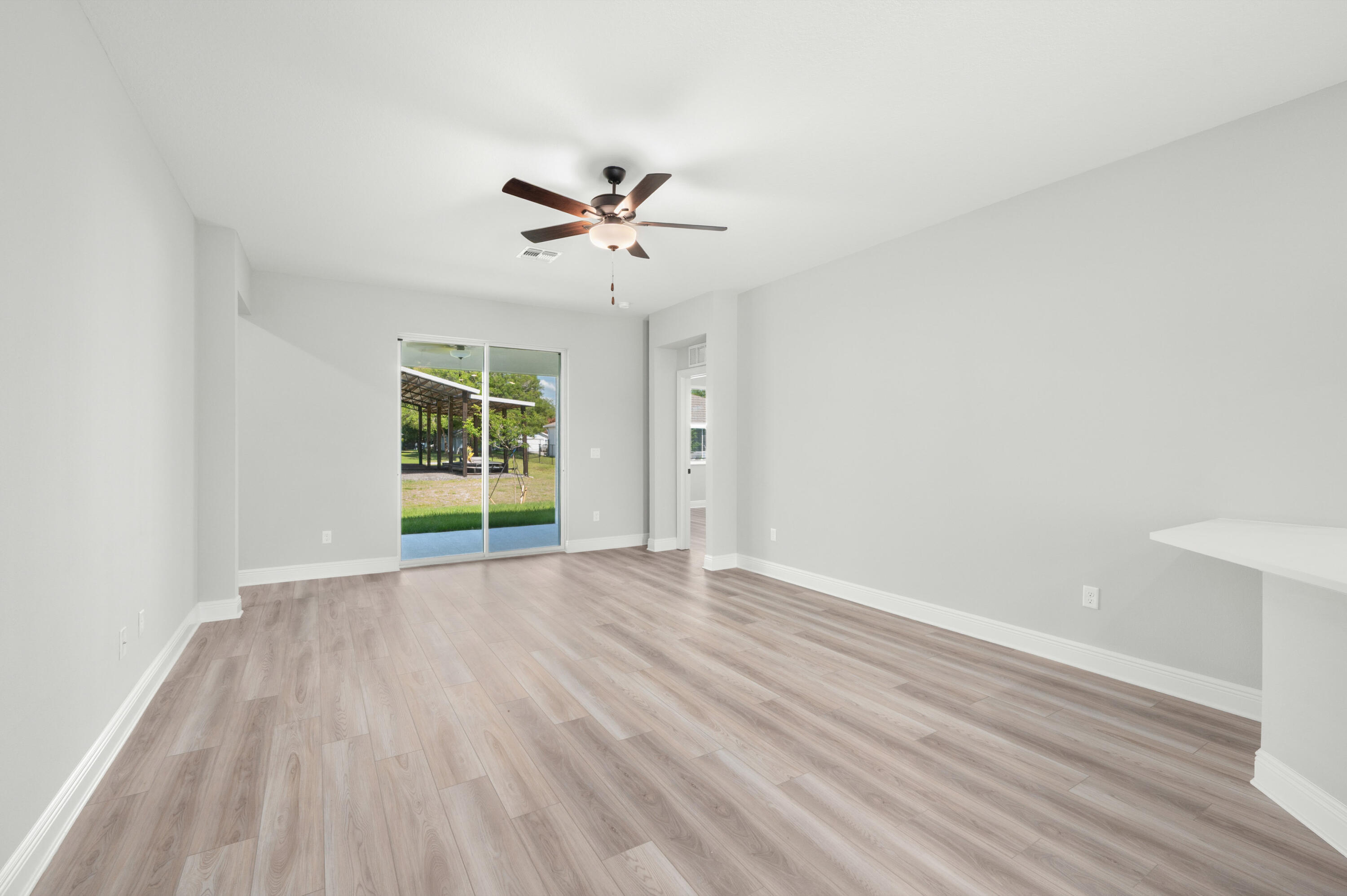 9335 101st Avenue Property Photo 12