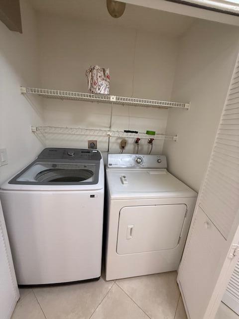 9256 Sabal Ridge Circle D Property Photo 11