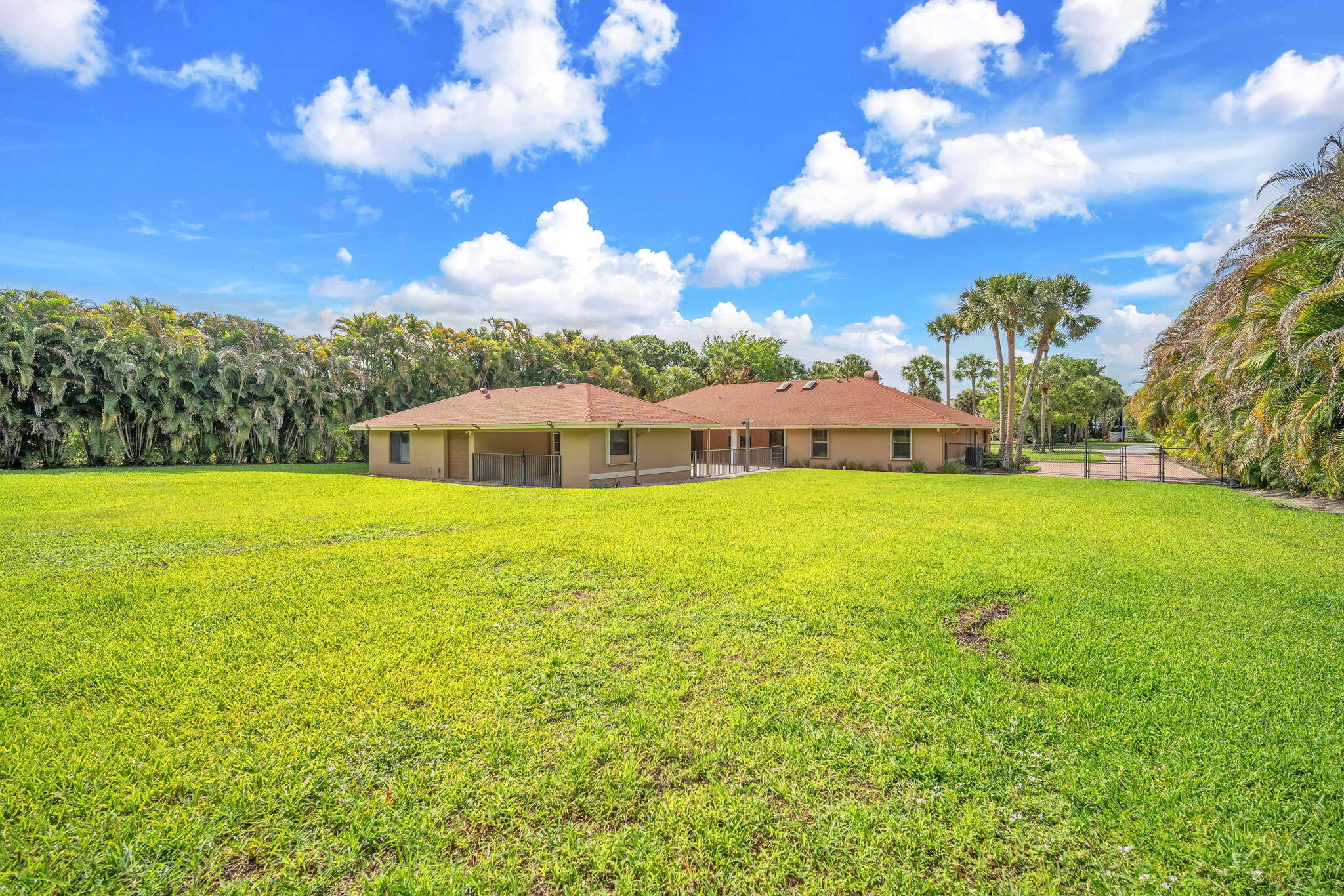 13759 Doubletree Trail Property Photo 8