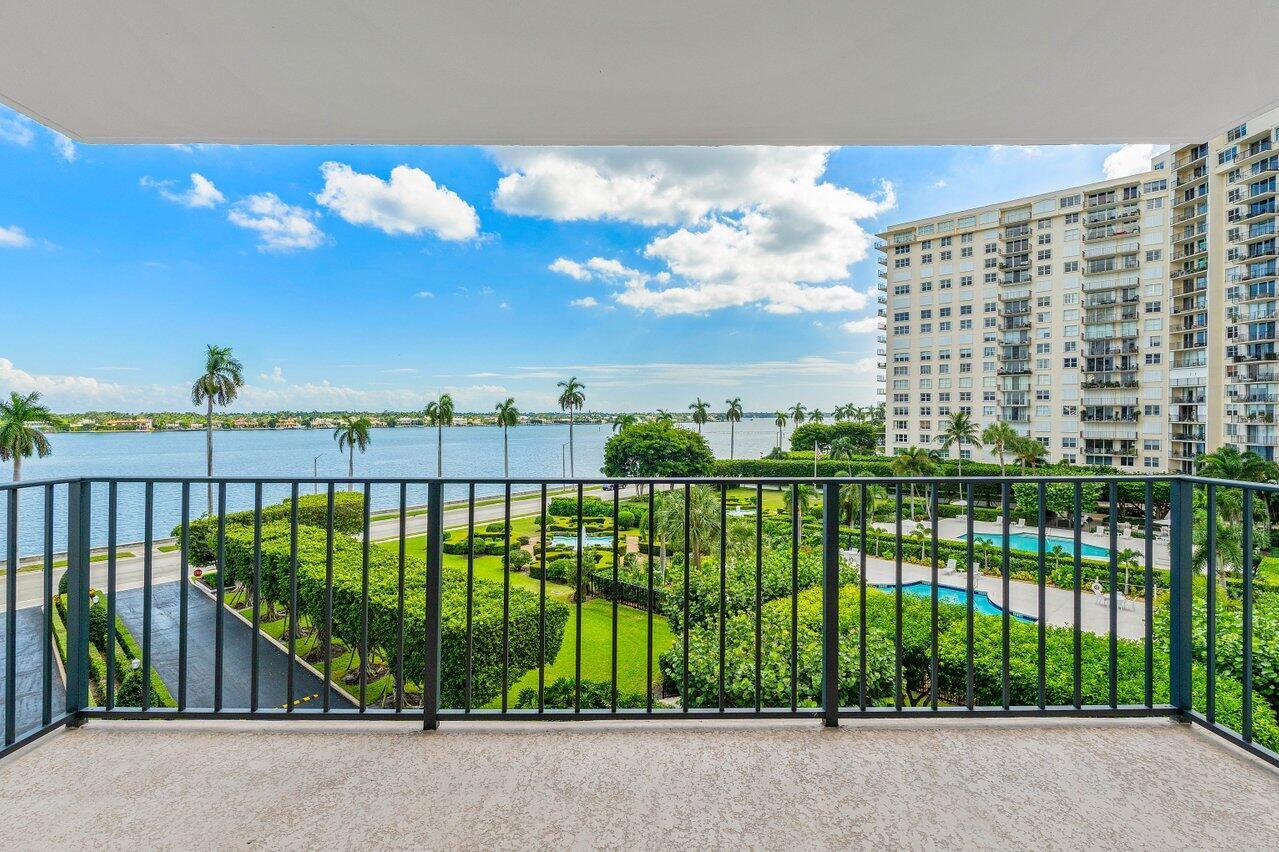 1701 S Flagler Drive 505