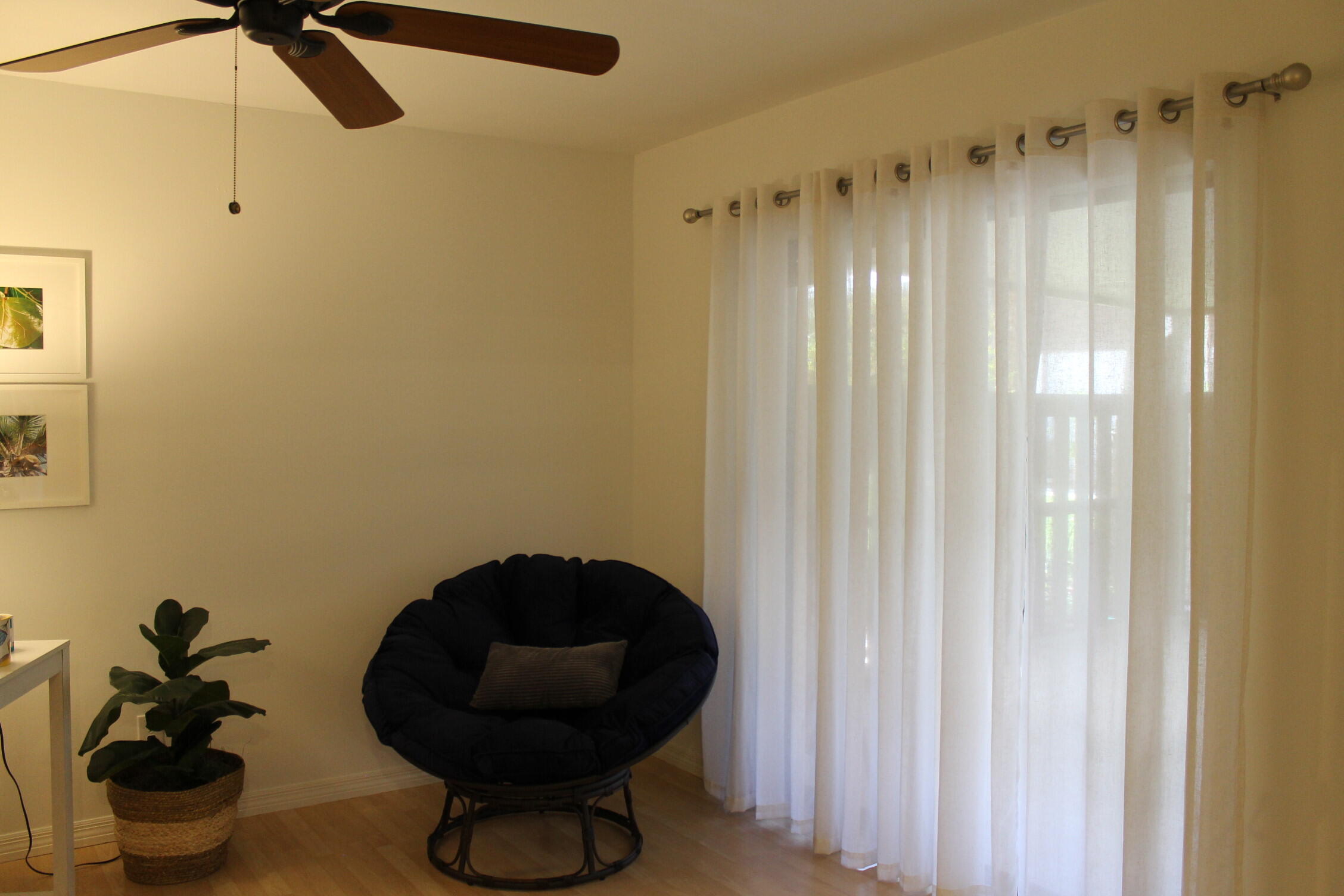 301 Se Castle Court Property Photo 10