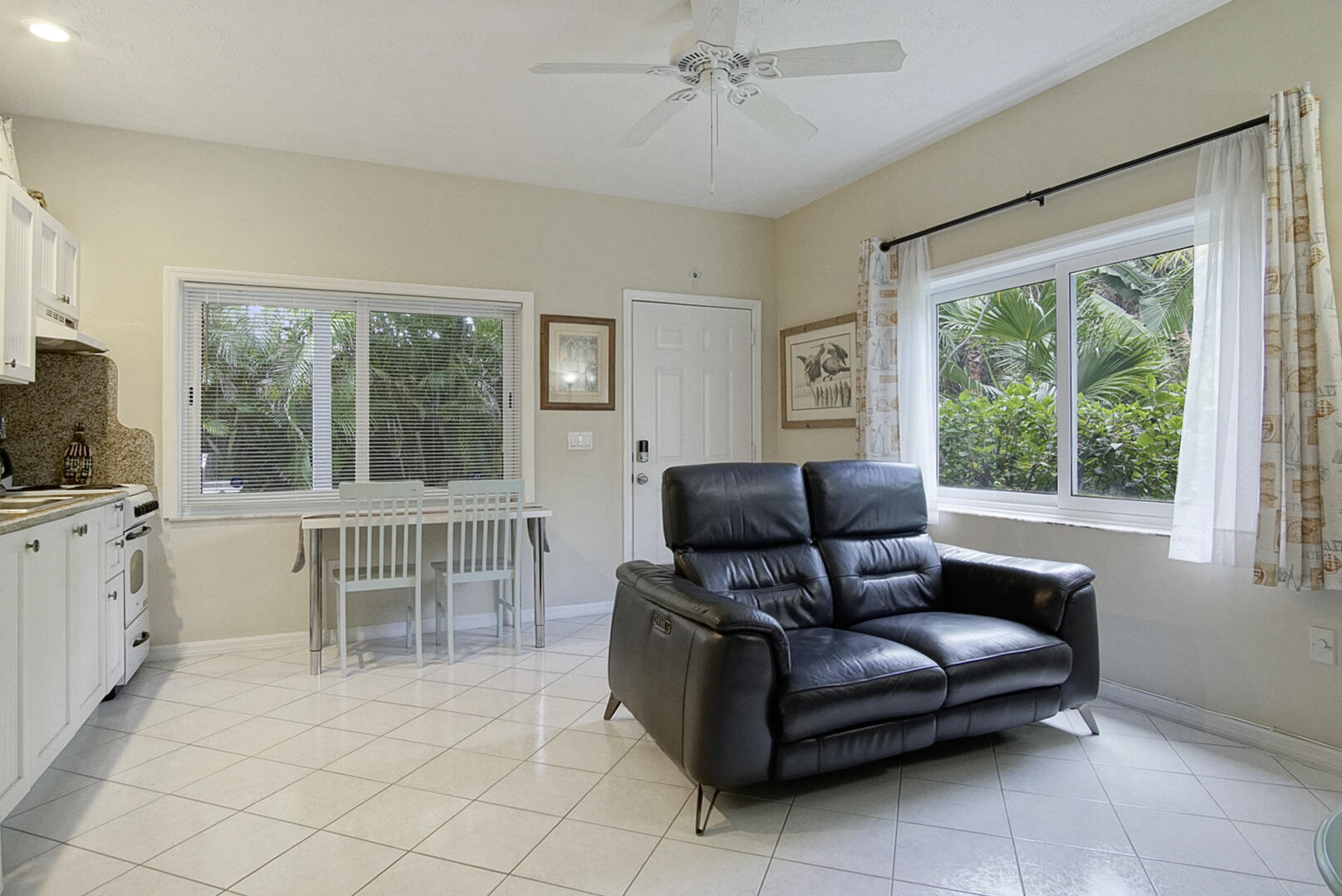 413 Hernando Street Property Photo 26