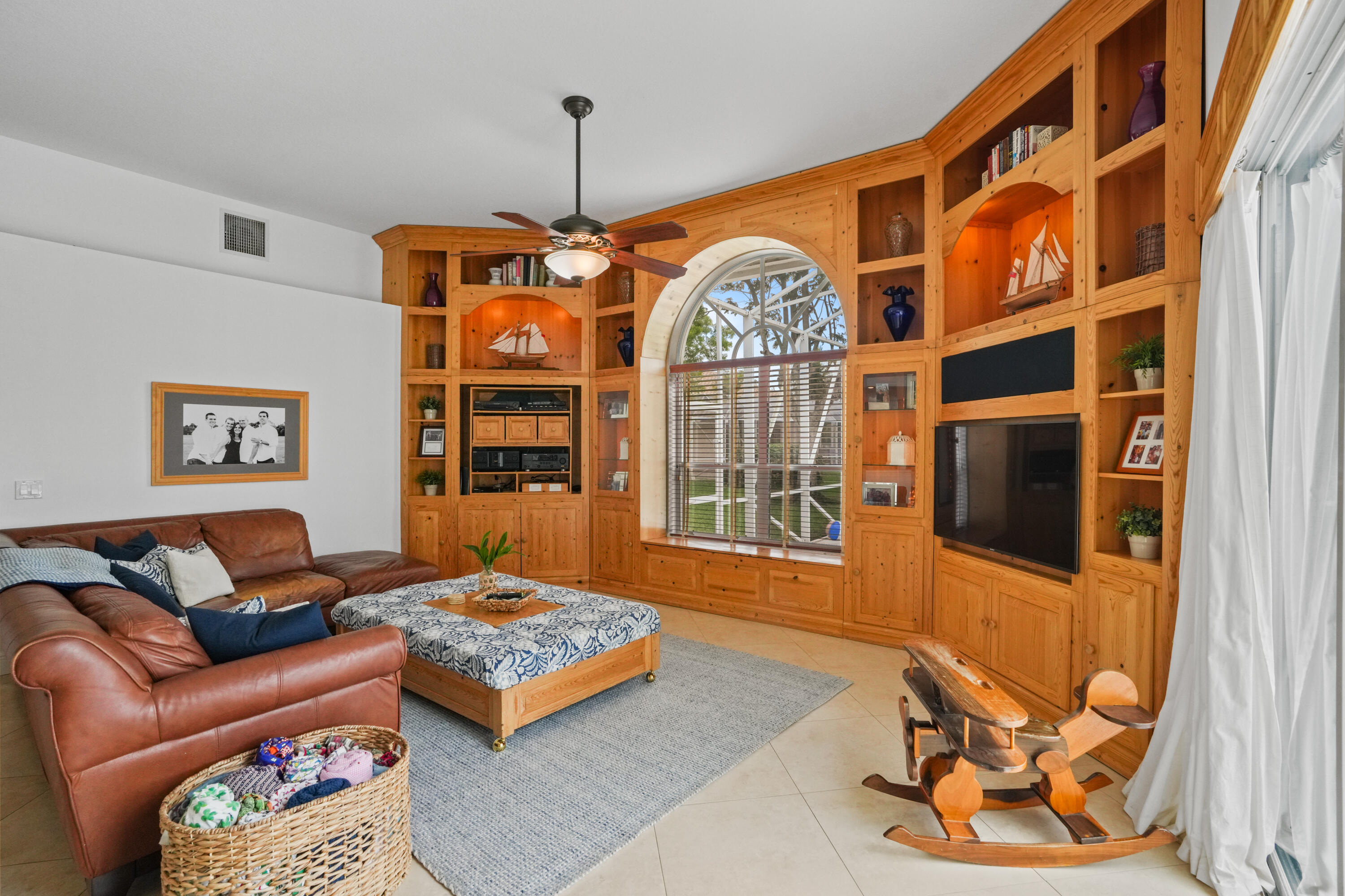 16245 Seneca Circle Property Photo 32