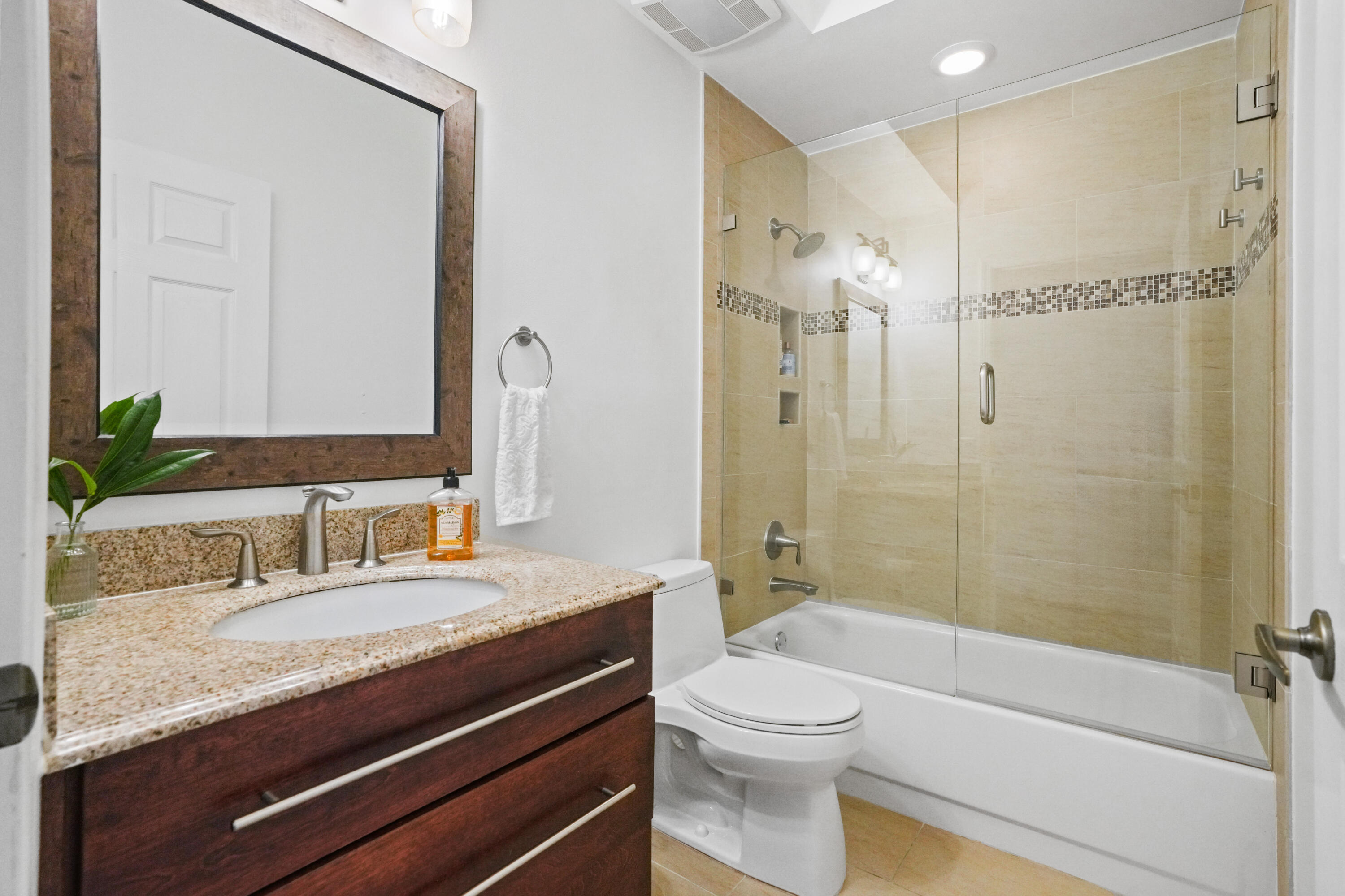 16245 Seneca Circle Property Photo 53