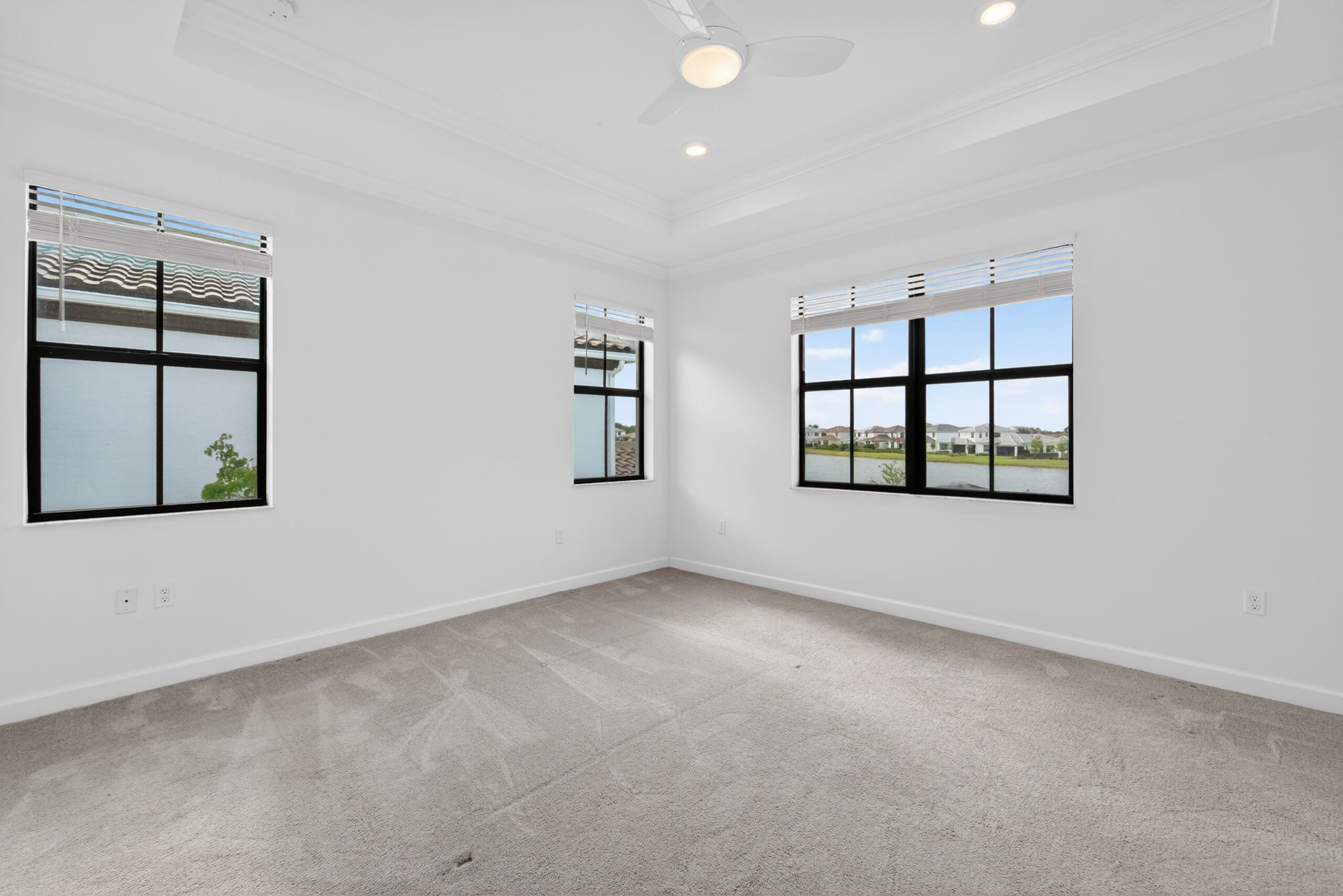 537 Se Fascino Circle Property Photo 19