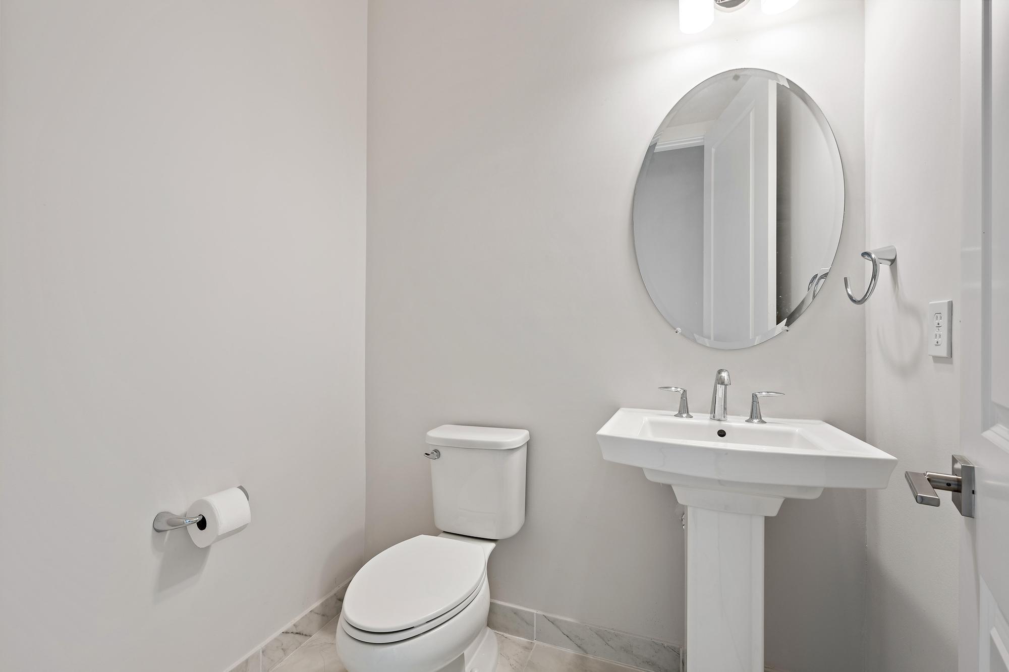 9338 Crestview Circle Property Photo 33