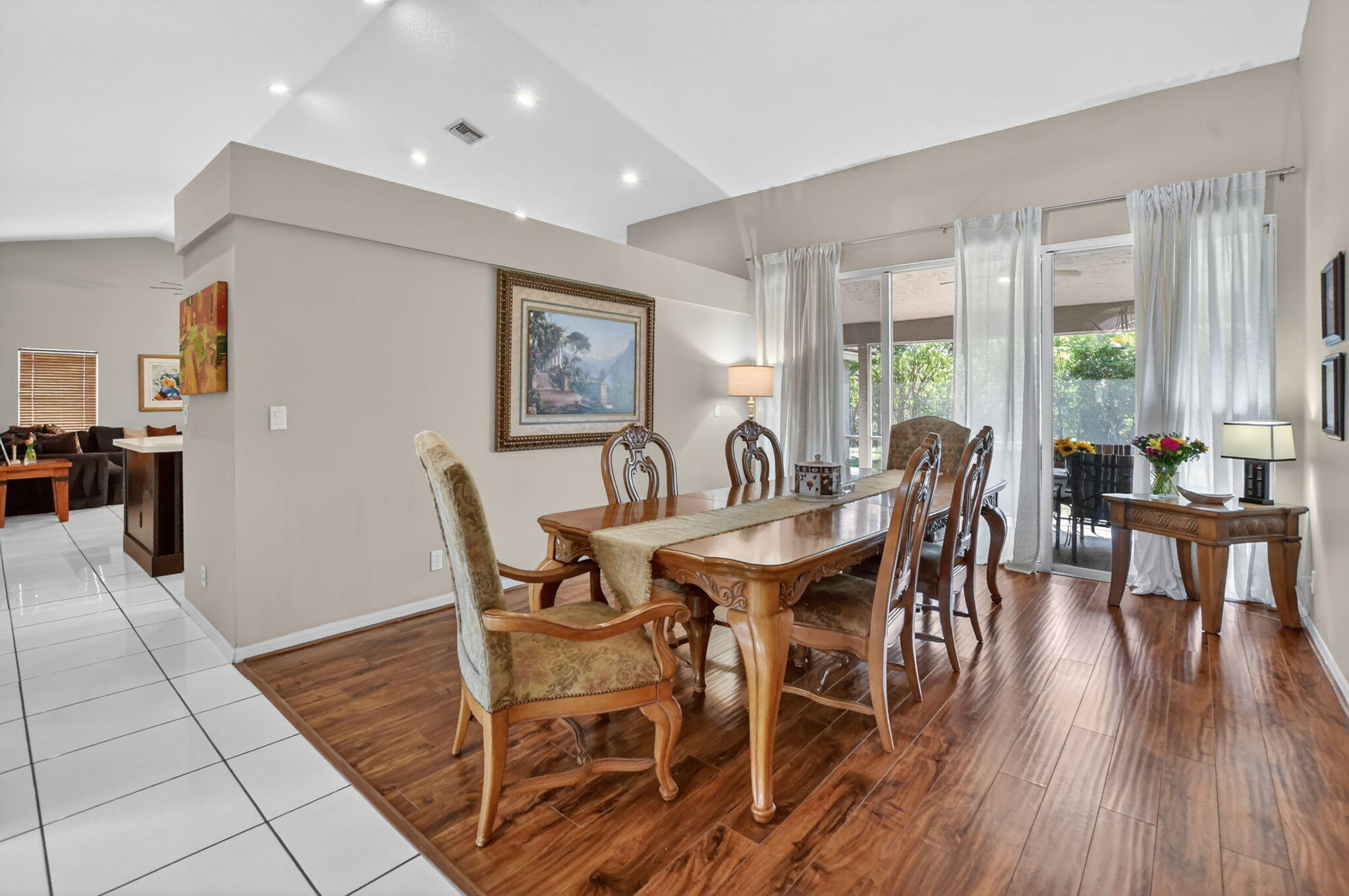 18743 Cape Sable Drive Property Photo 4