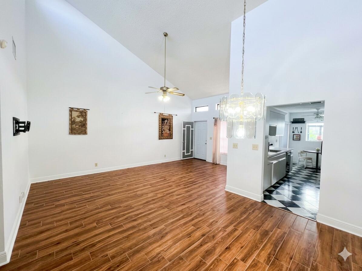 14103 Nesting Way C Property Photo 6
