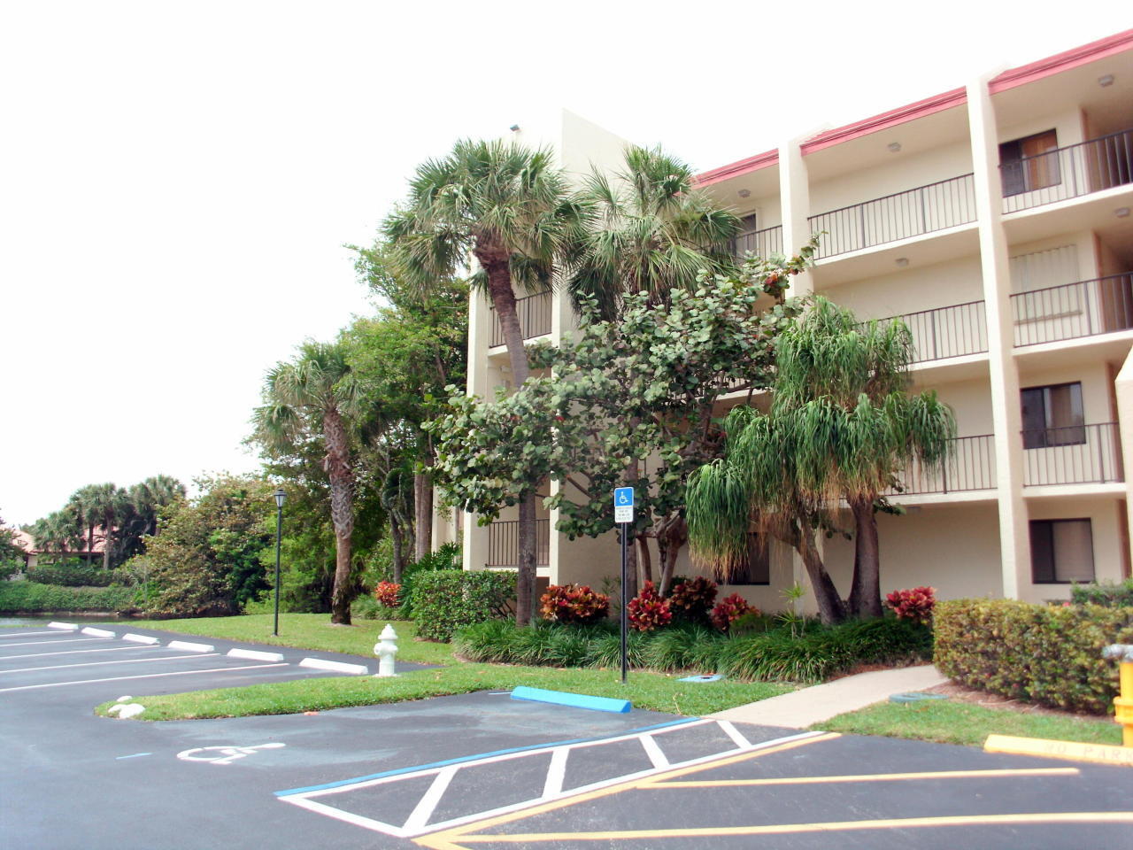 1605 Us-1 E301 Property Photo 3