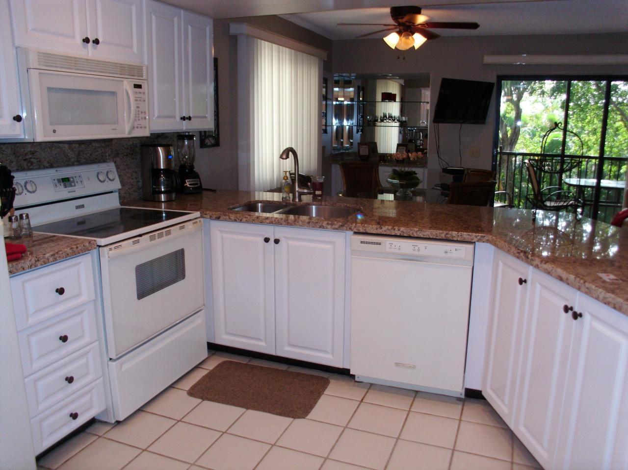 1605 Us-1 E301 Property Photo 7