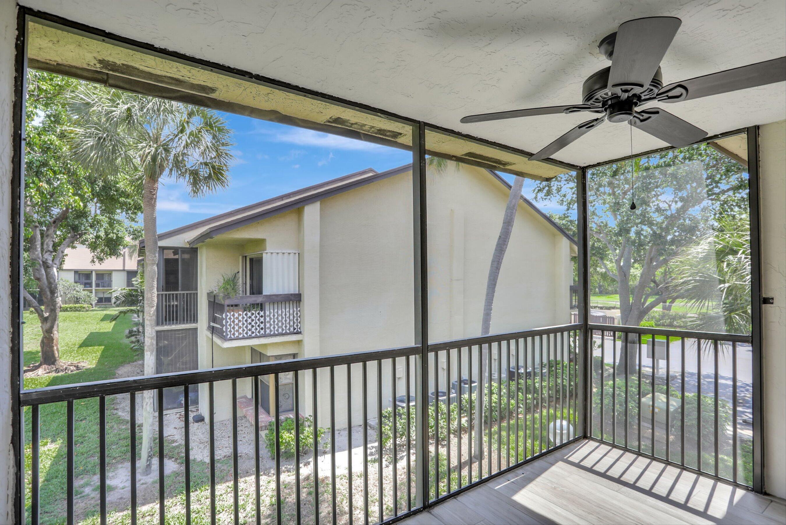 1945 Sw 15th Street 68 Property Photo 13
