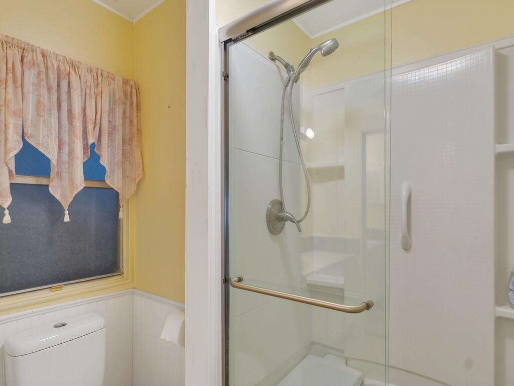 225 Ne Forrest Court Property Photo 22