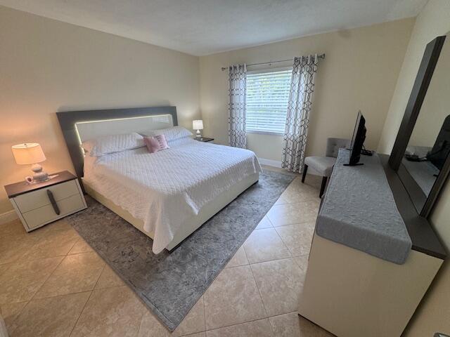 6475 Bay Club Drive 4 Property Photo 8