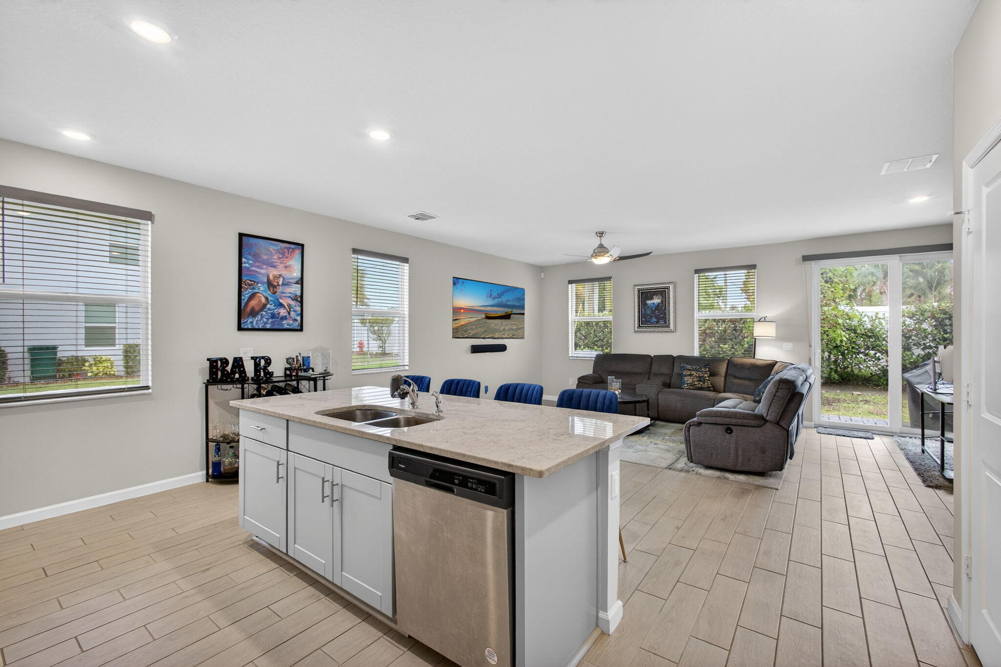 1700 Lindley Street Property Photo 7