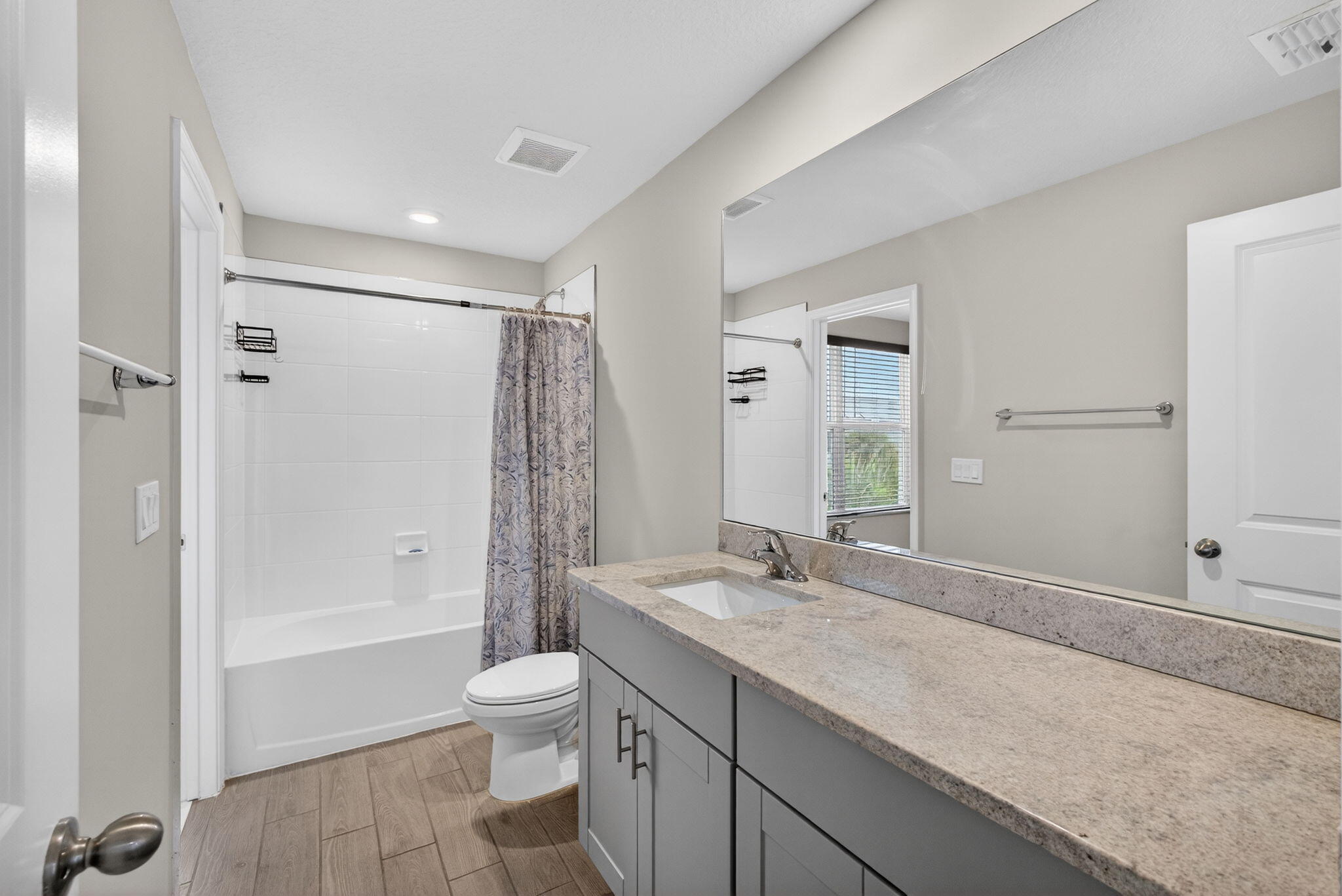 1700 Lindley Street Property Photo 28