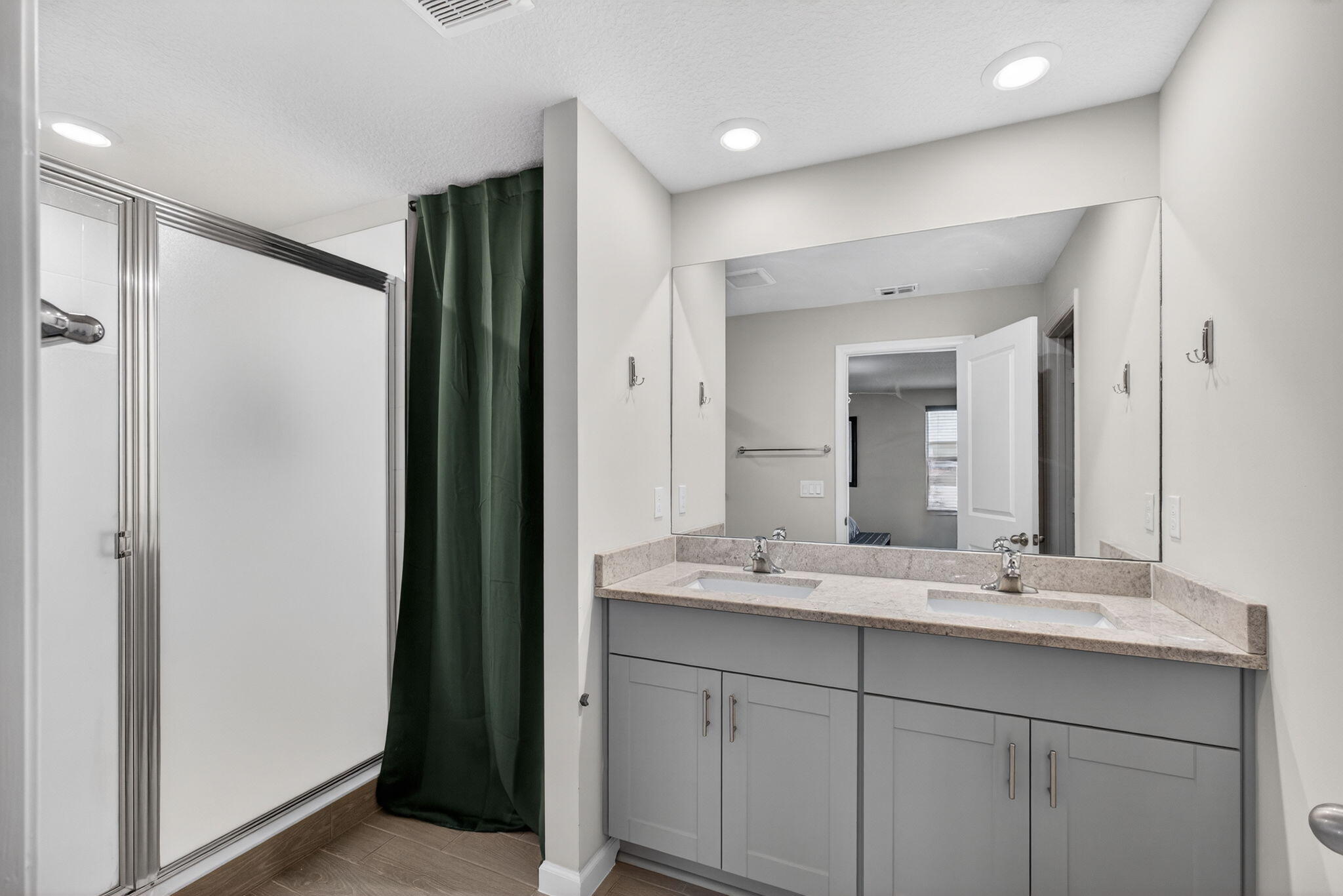 1700 Lindley Street Property Photo 29