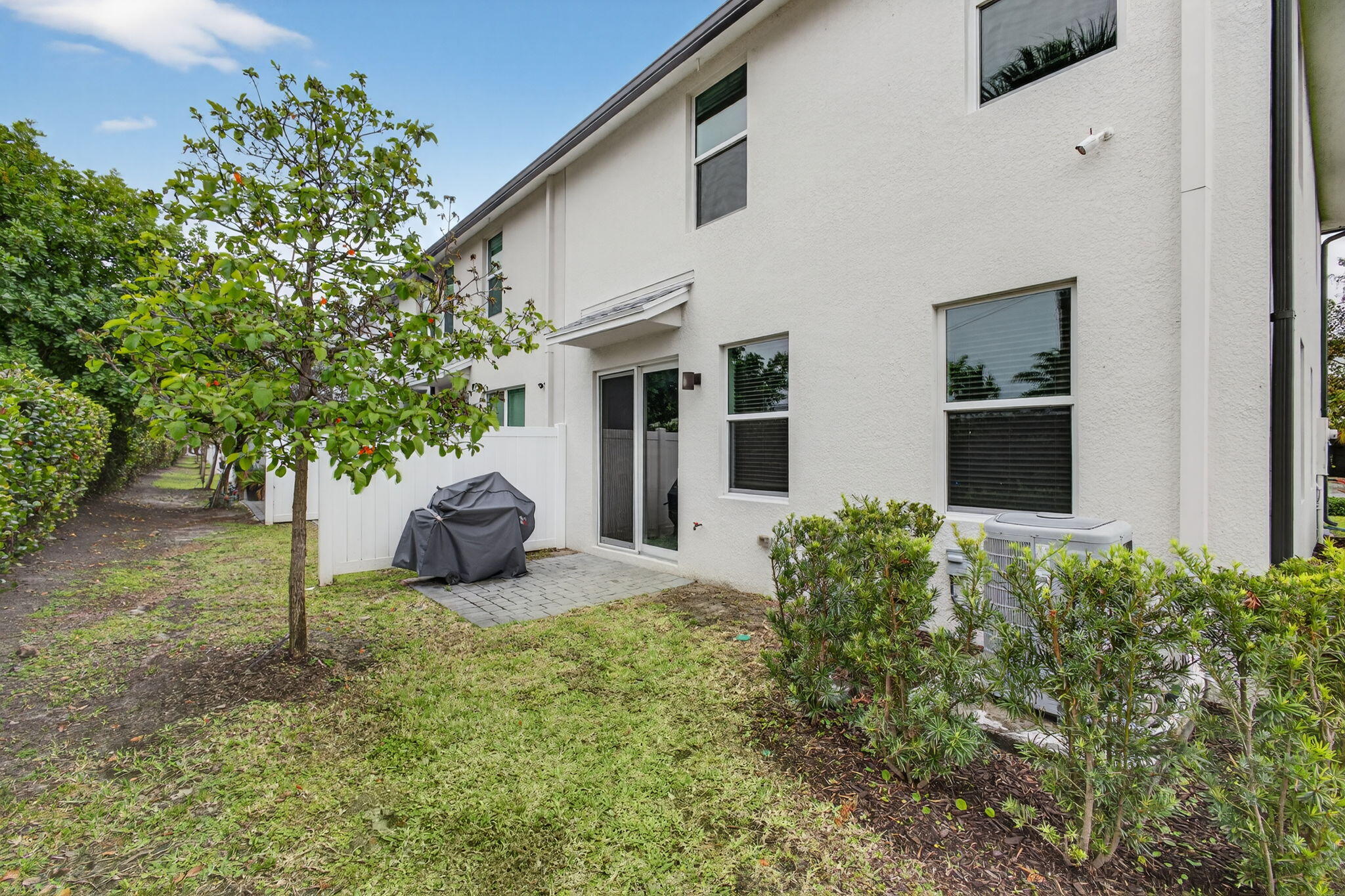 1700 Lindley Street Property Photo 39