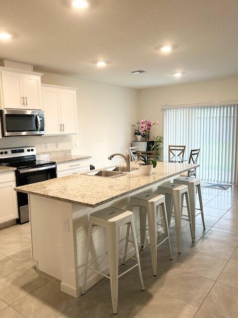 3526 Se Aberdeen Dr Drive Se Property Photo 2
