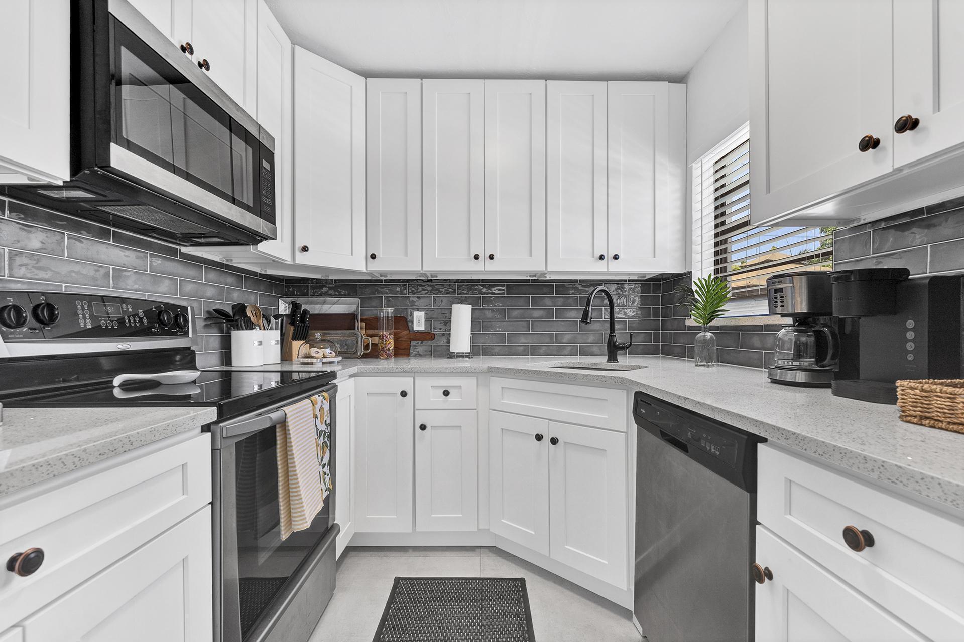 2301 Ridgeway Avenue Property Photo 8