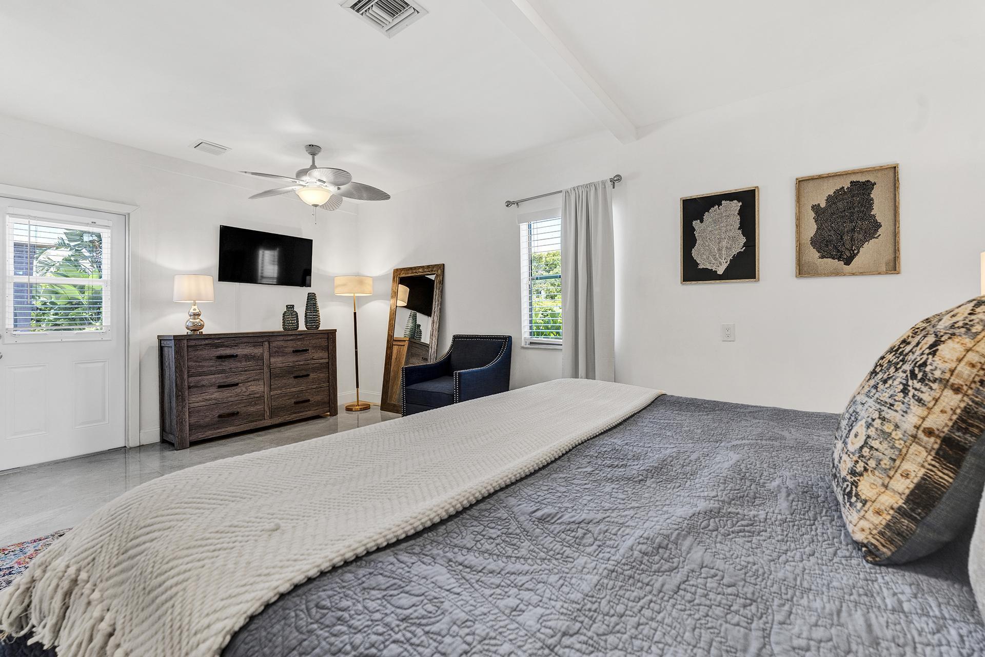 2301 Ridgeway Avenue Property Photo 14