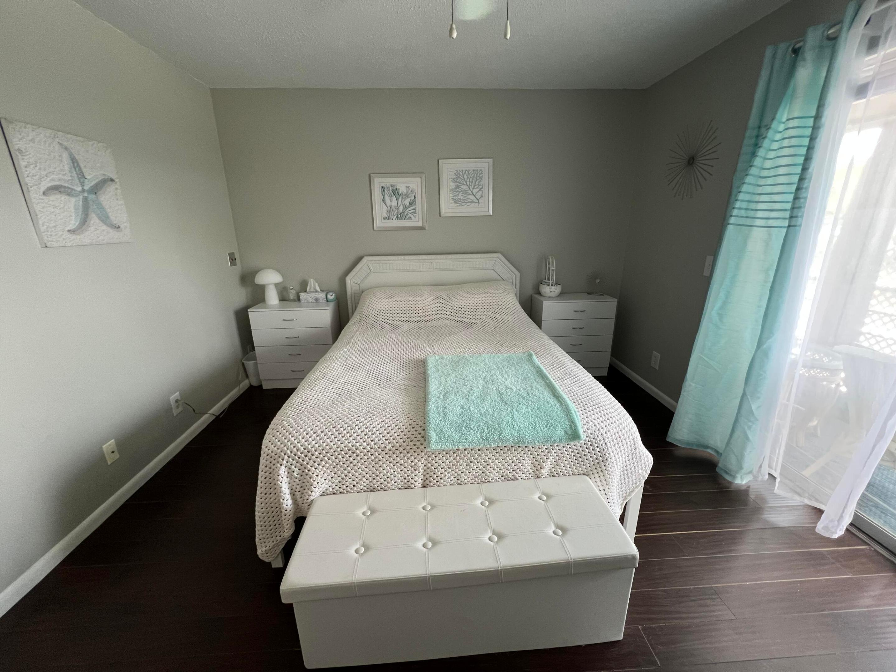 258 Markham L 258 Property Photo 8