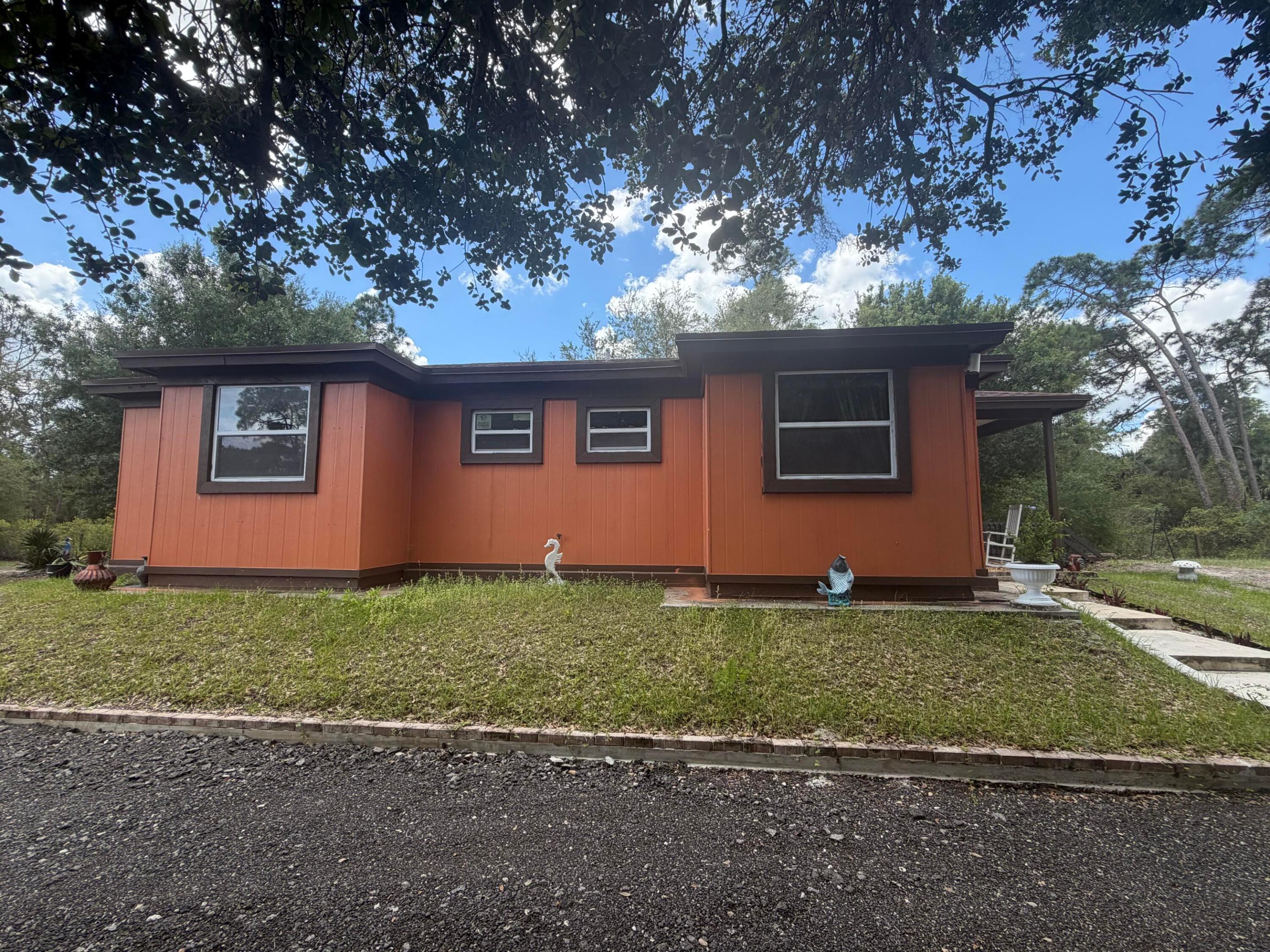 235 N Sendero Street Property Photo 24