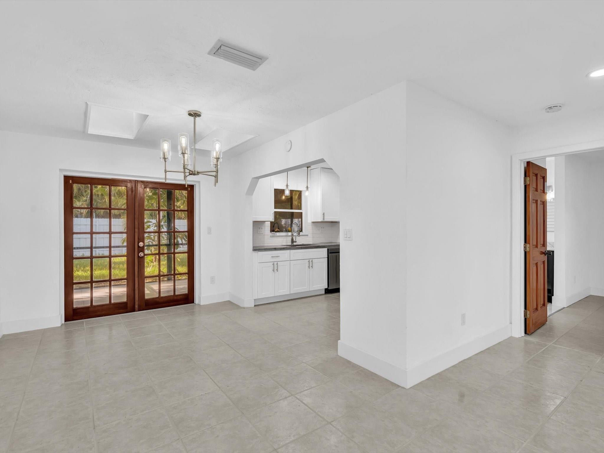 1700 Sw 30th Street Property Photo 6