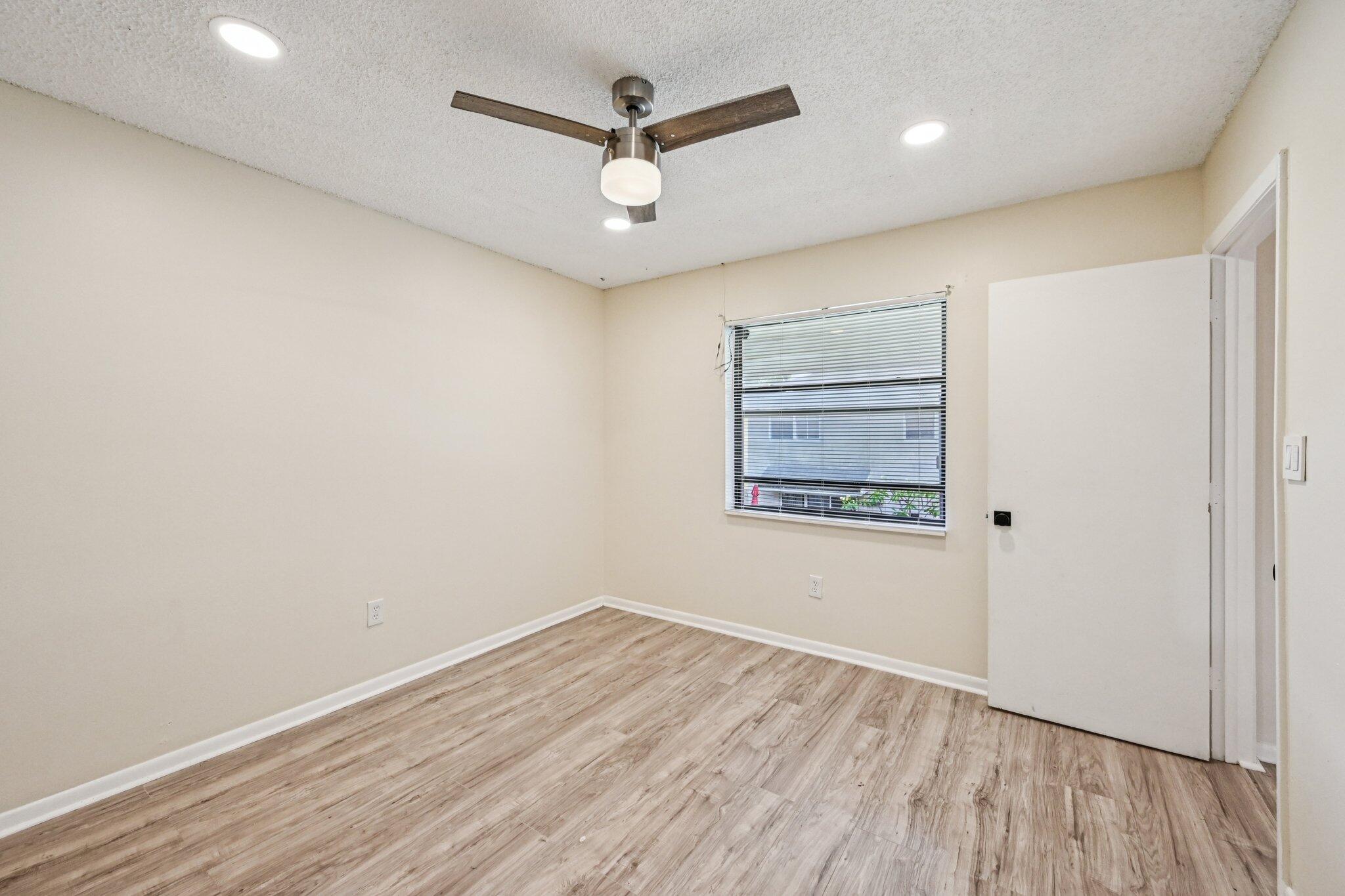 6001 Shakerwood Circle 203 Property Photo 19