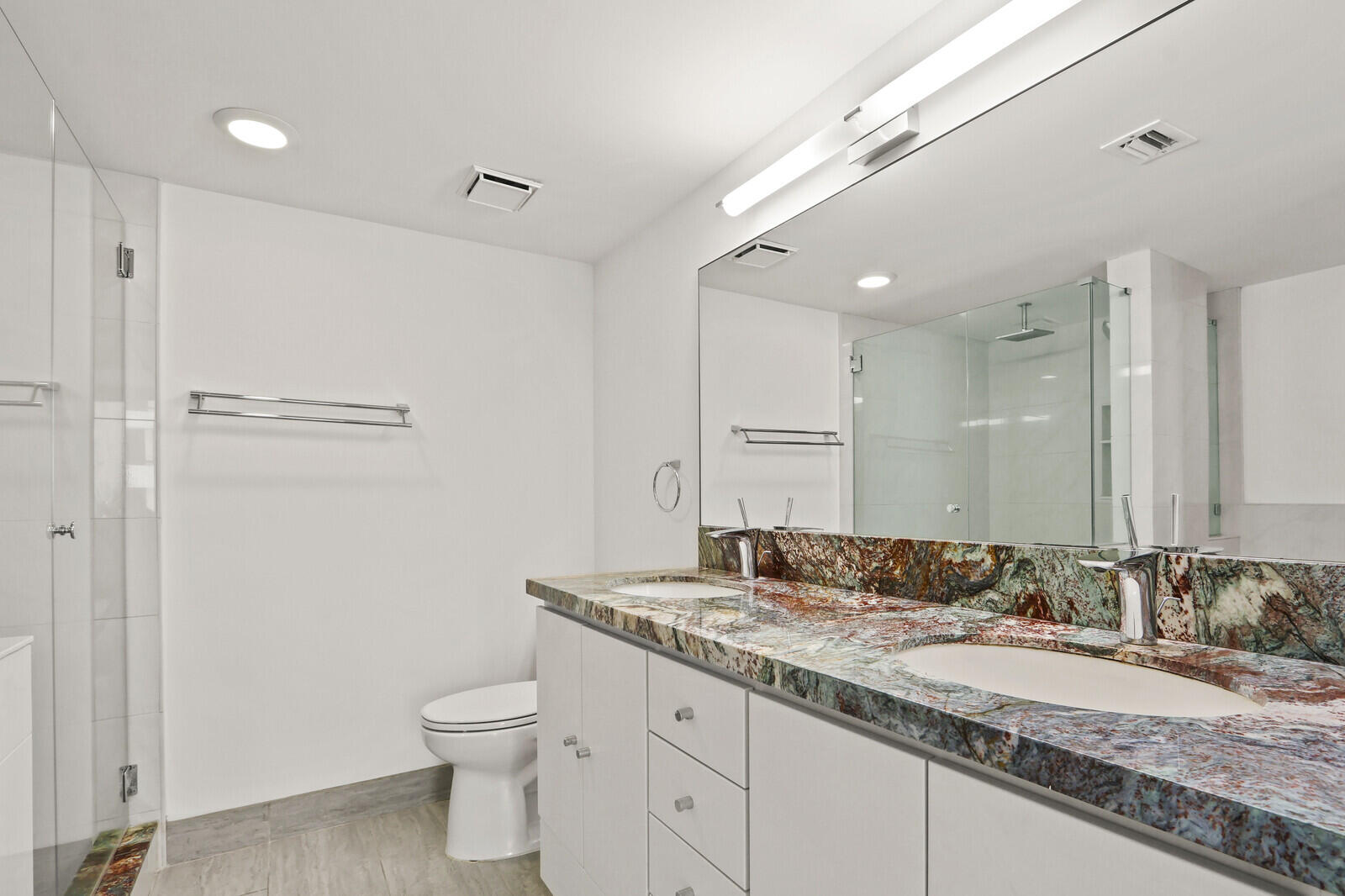 4200 N Ocean 1-203 Property Photo 24