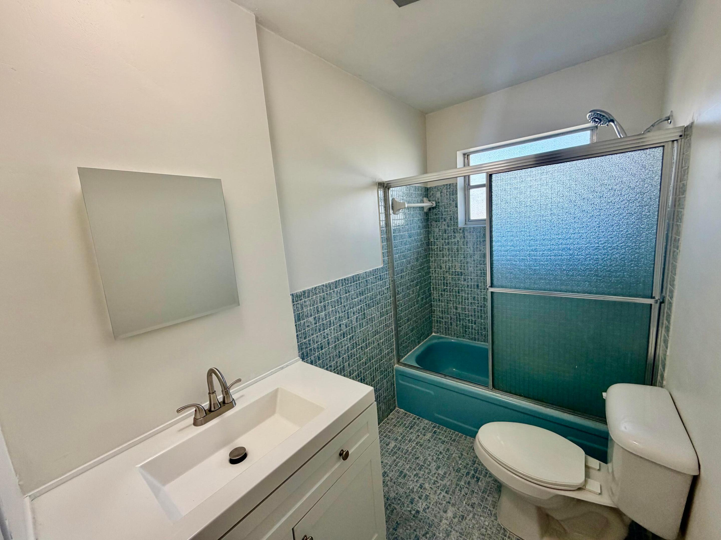 1000 Ne 14th Avenue 304 Property Photo 8
