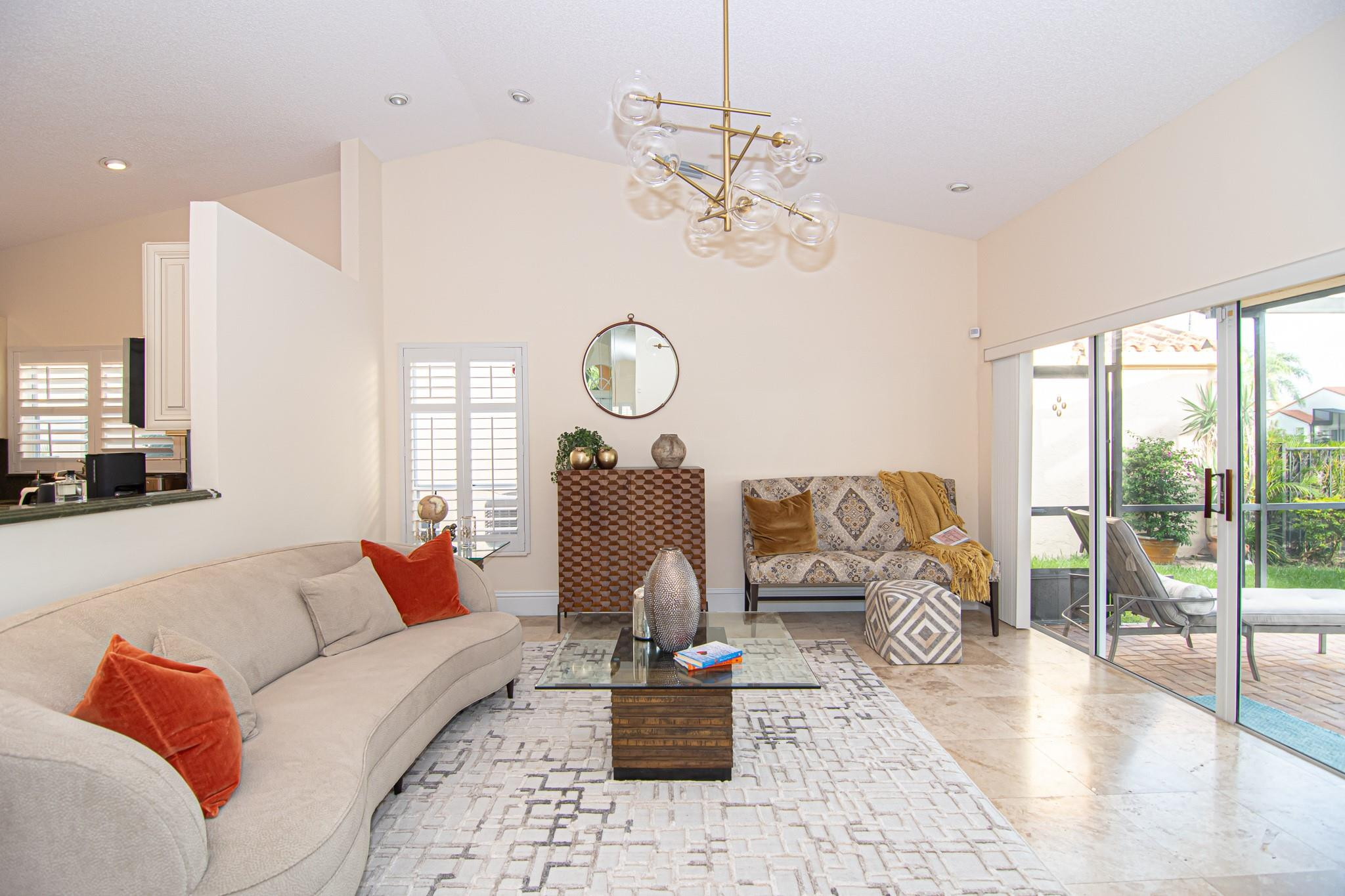 8410 Brussels Way Property Photo 10